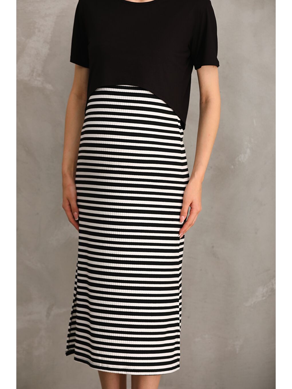 Siyah Kısa Kol Çizgilli Fitilli Kaşkorse Hamile ve Lohusa Tişört Elbise Takımı-3