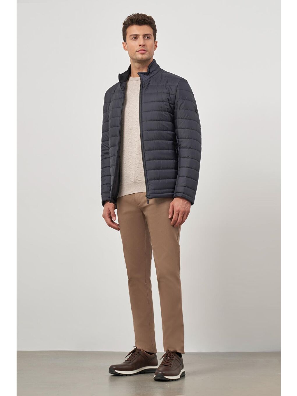 Koyu Lacivert Kapitone Hakim Yaka Düz Yırtmaçsız Tam Astar Slim Fit Classic Mont 1007245155-1