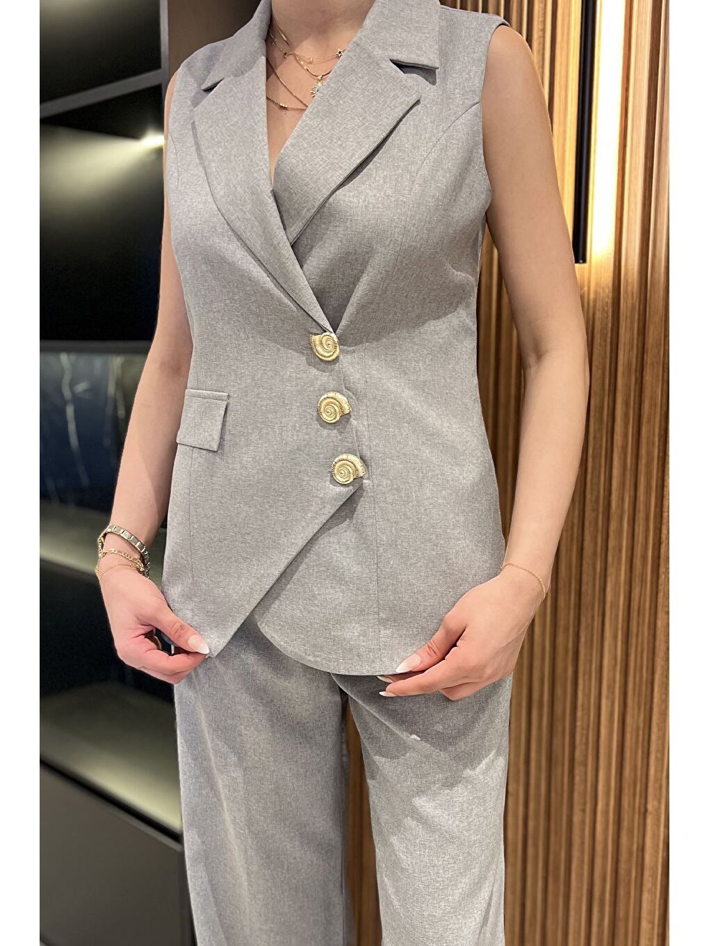 Gri Kruvaze Yaka Astarlı Yelek Pantolon İkili Takım-3
