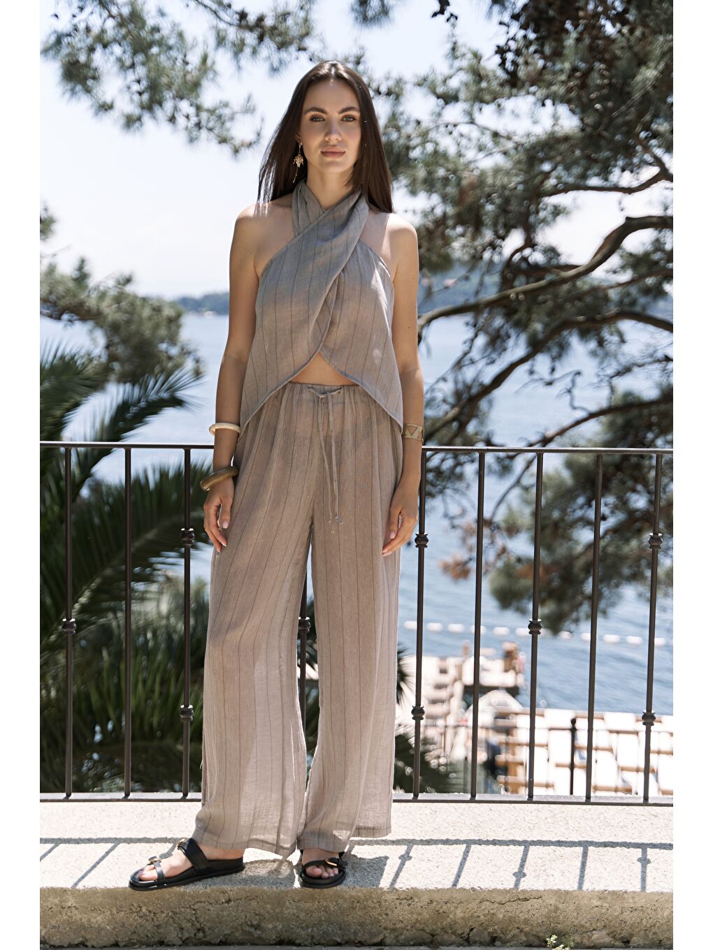 Bej Cadhas Boyundan Bağlamalı Vizon Crop Pantolon Takım-2