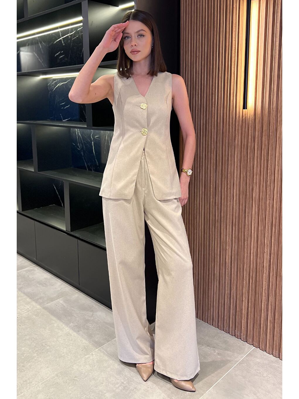 Bej Çift Düğmeli Yelek Pantolon İkili Takım