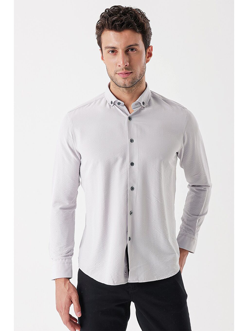 Gri Uzun Kollu Çizgili Gofreli Cepsiz Klasik Slim Fit Dar Kesim Gömlek 1004230233-3