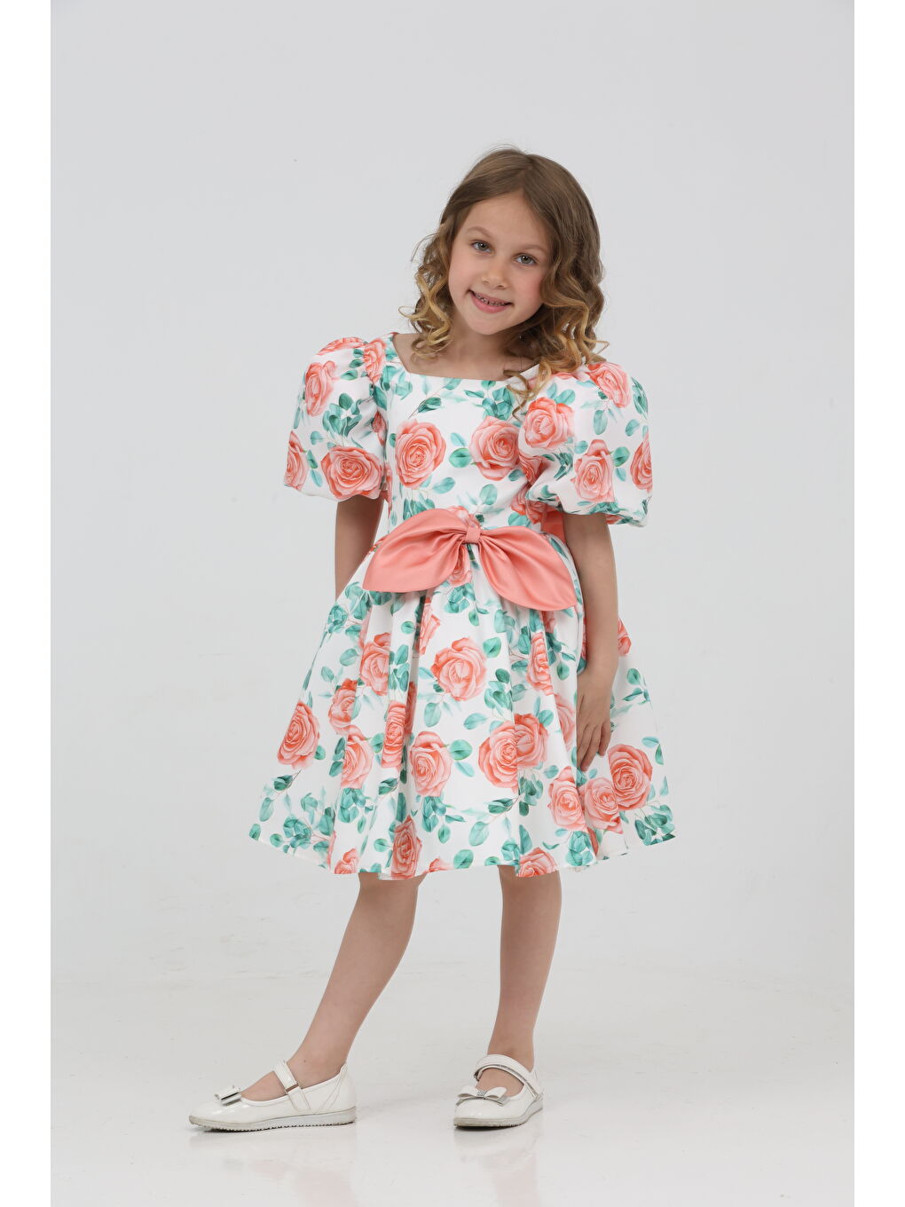 Pembe Özel Tasarım Özel Çiçek Baskılı Balon Kollu Fiyonk Detaylı Rahat Elbise-2