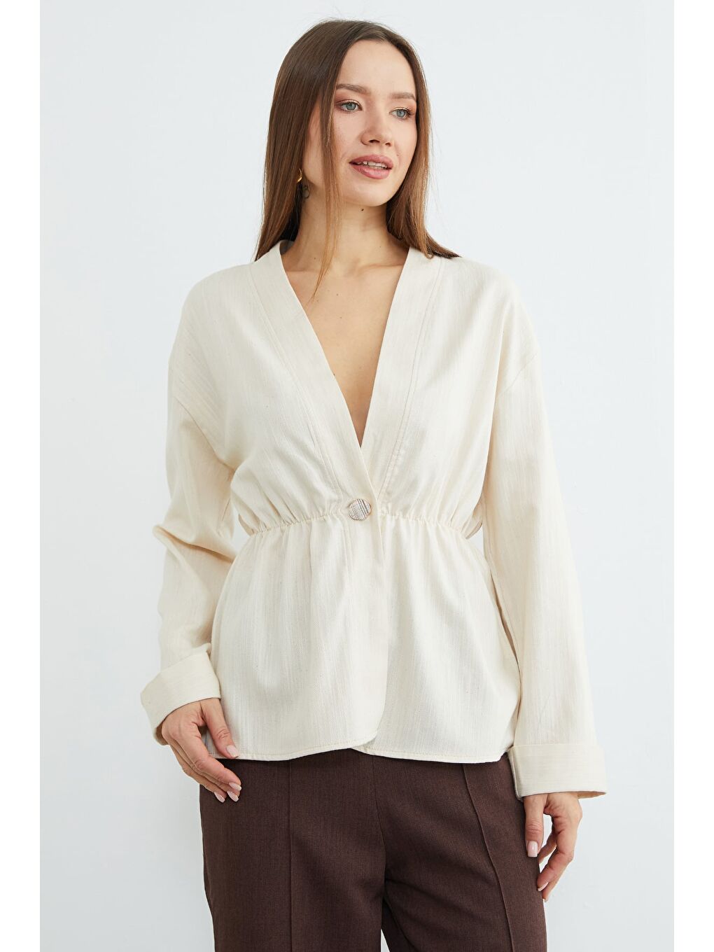 Bej Beli Lastikli Keten Görünümlü Ceket-1