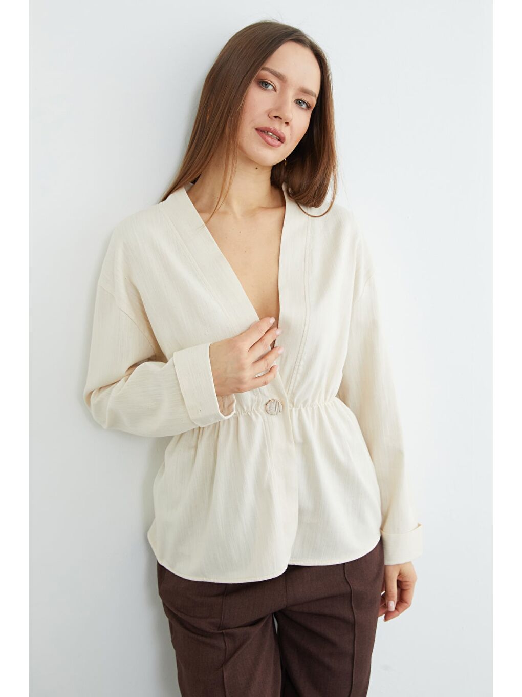 Bej Beli Lastikli Keten Görünümlü Ceket-4