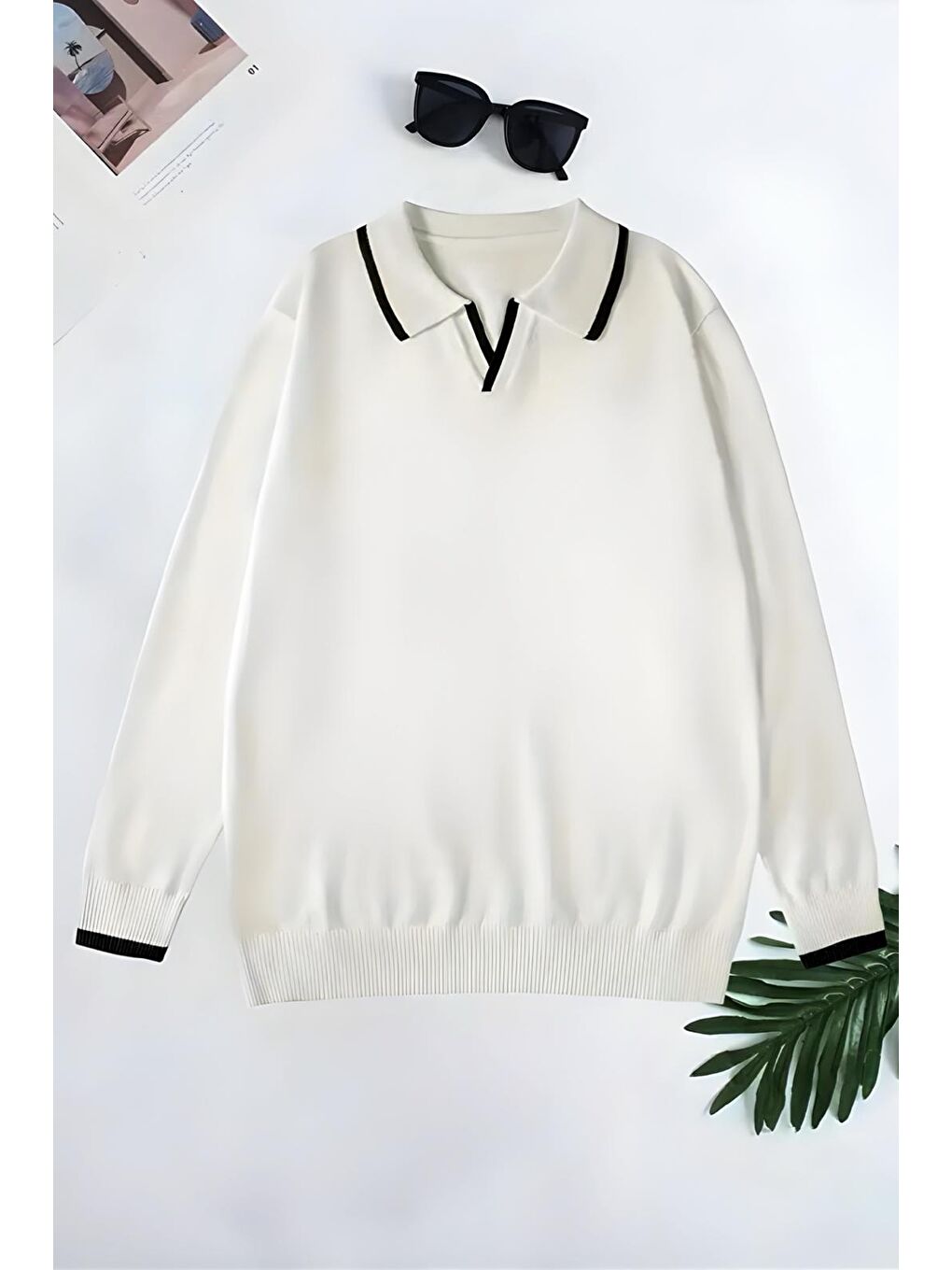 Beyaz Roxy Slim Fit Yakası ve Kolu Şeritli Erkek Polo Yaka Triko Kazak-1