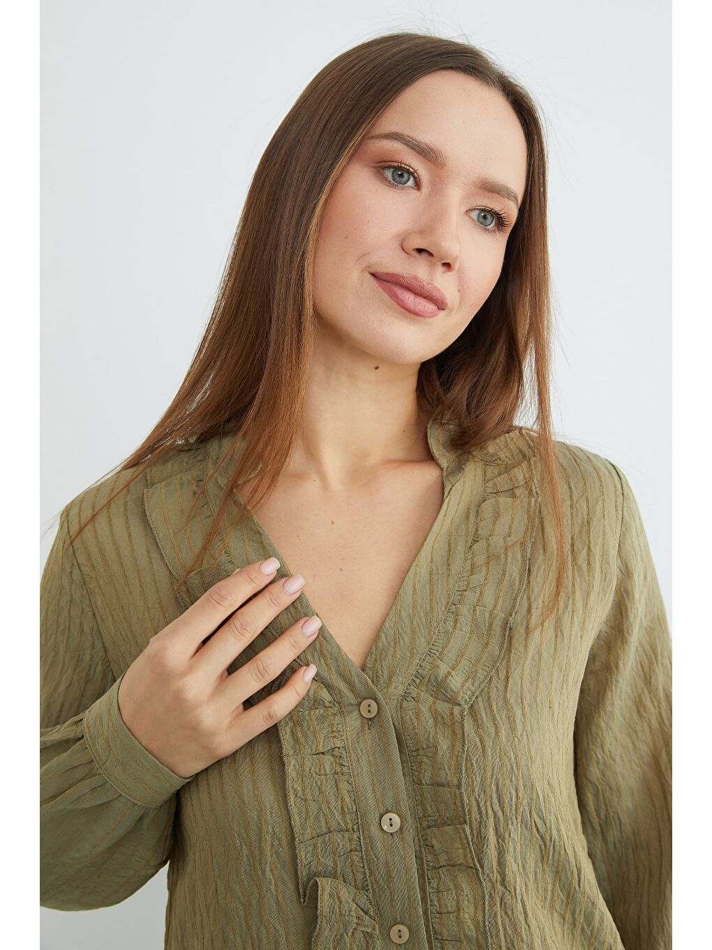 Haki Önü Fırfırlı Çizgili Jakarlı Gömlek-2