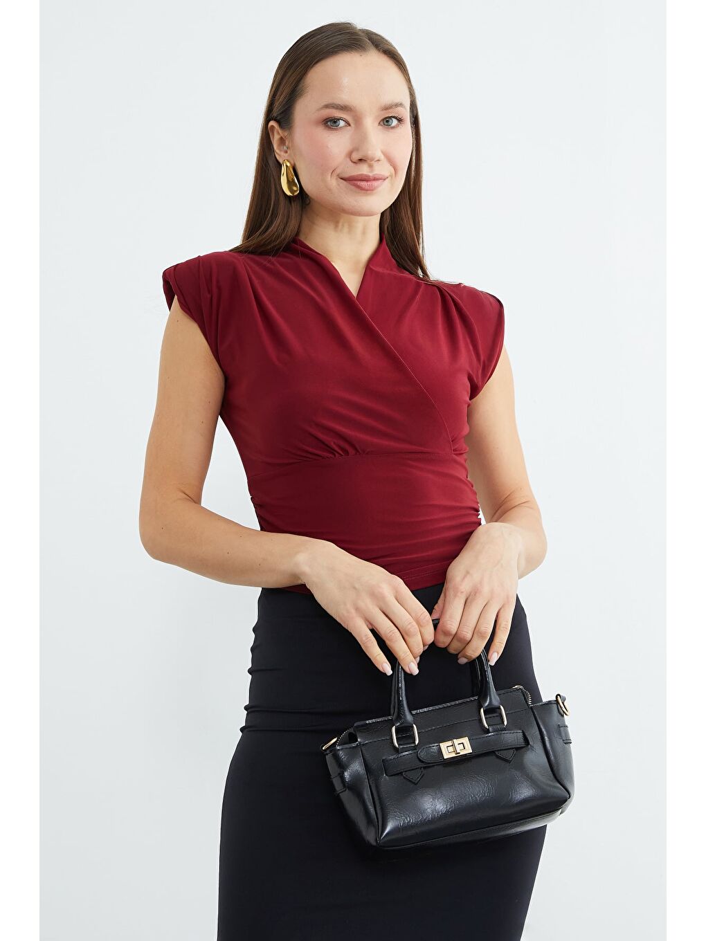 Bordo Omuz Vatkalı Kruvaze Yaka Bluz