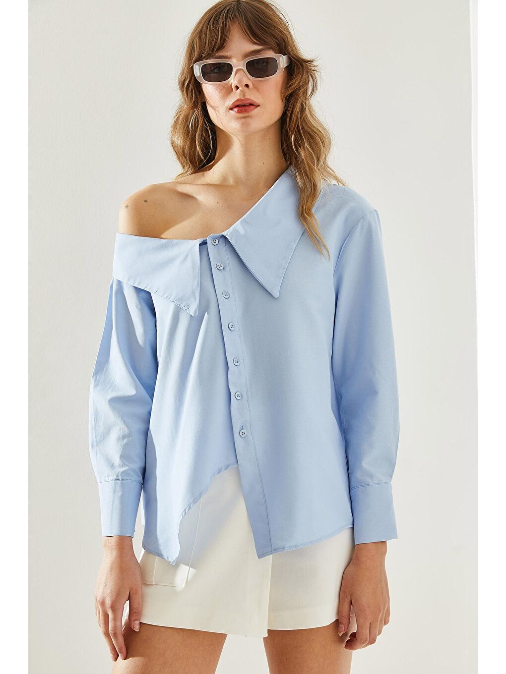 Mavi Kadın Kırlangıç Yaka Eteği Asimetrik Gömlek-1