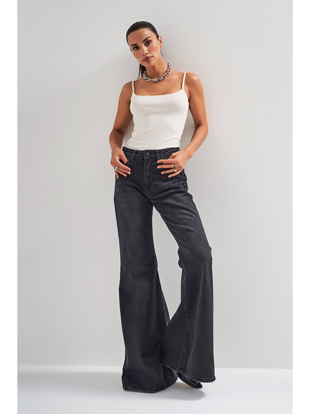 Gri Kadın Koyu Füme Renk 2w5-1 Flare Fit Komfort Kumaş İç Boy 83cm Denim Jean-2