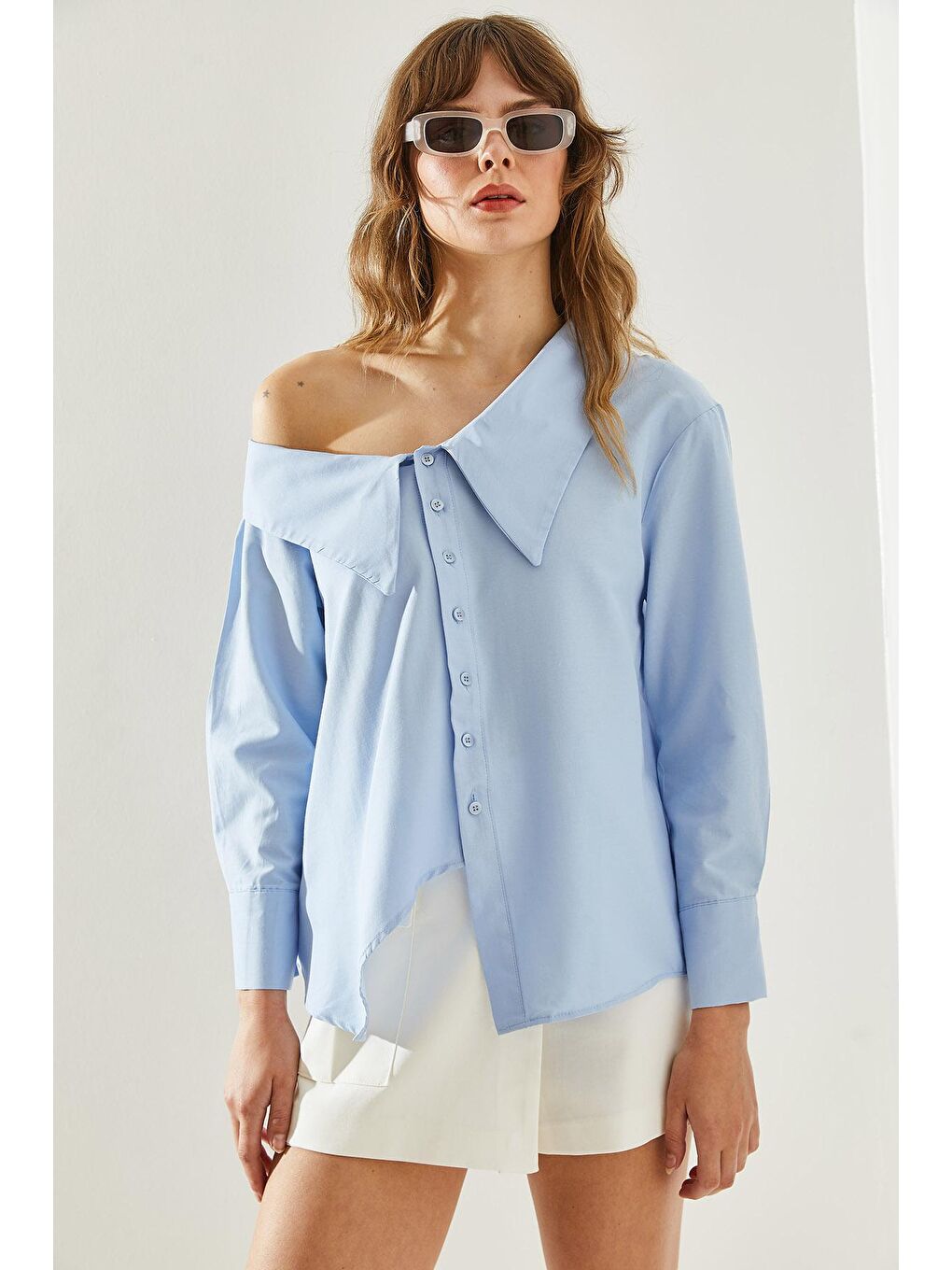 Mavi Kadın Kırlangıç Yaka Eteği Asimetrik Gömlek-2