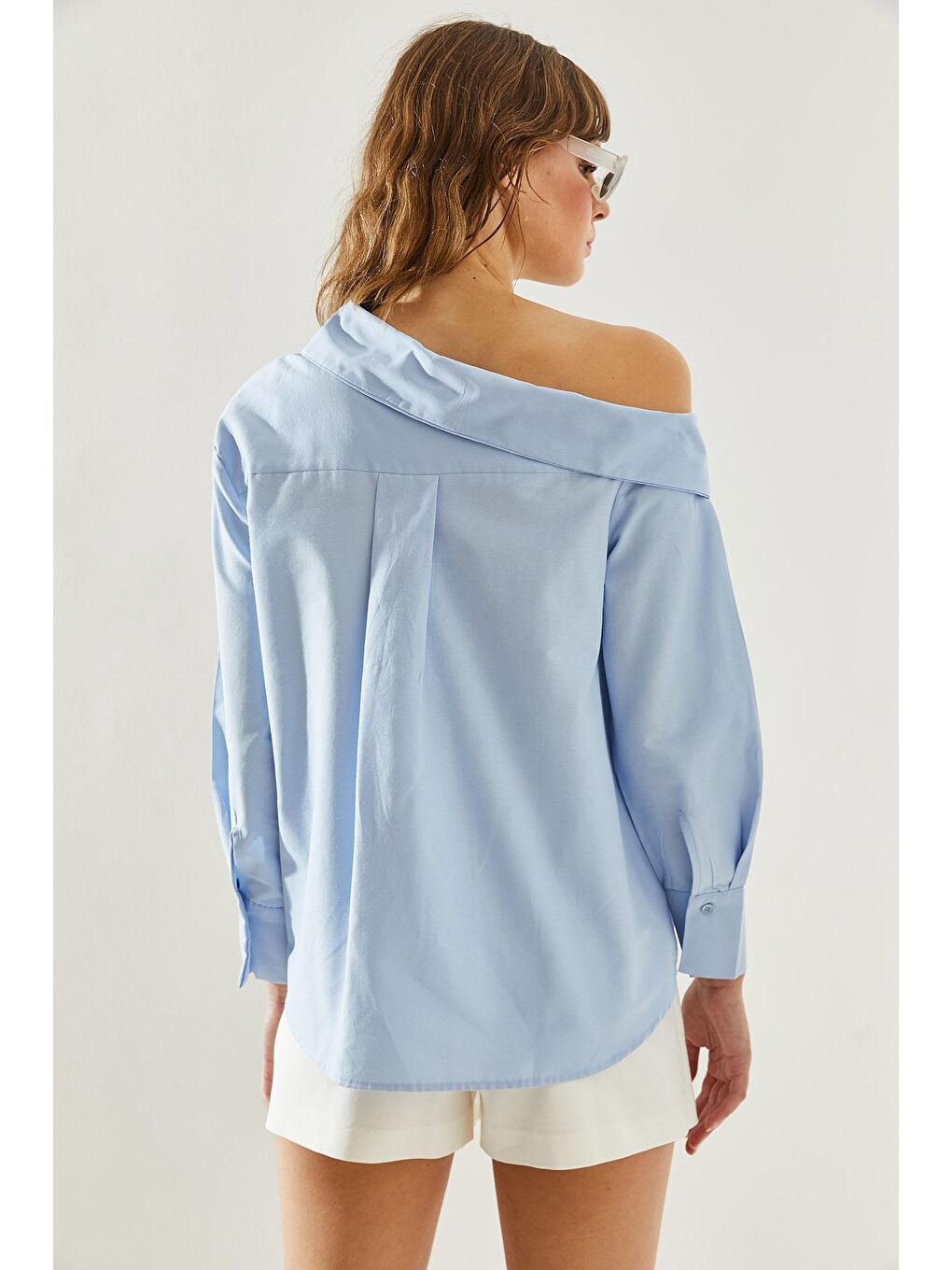 Mavi Kadın Kırlangıç Yaka Eteği Asimetrik Gömlek-6