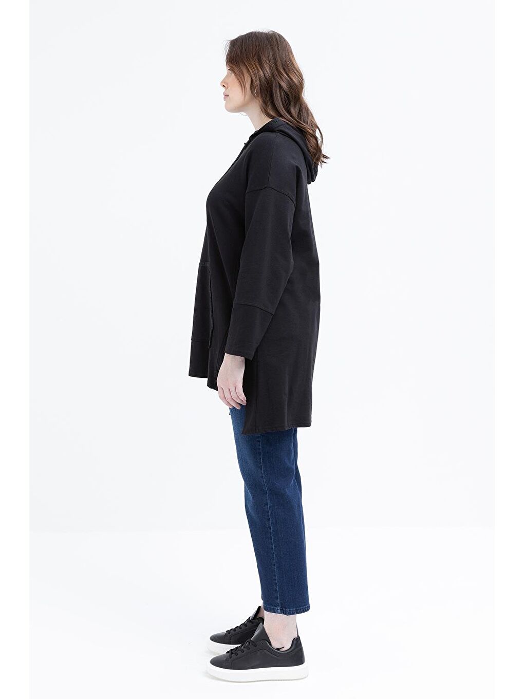 Siyah-Kanguru Cepli Şerit Dantelli Büyük Beden Sweat-2