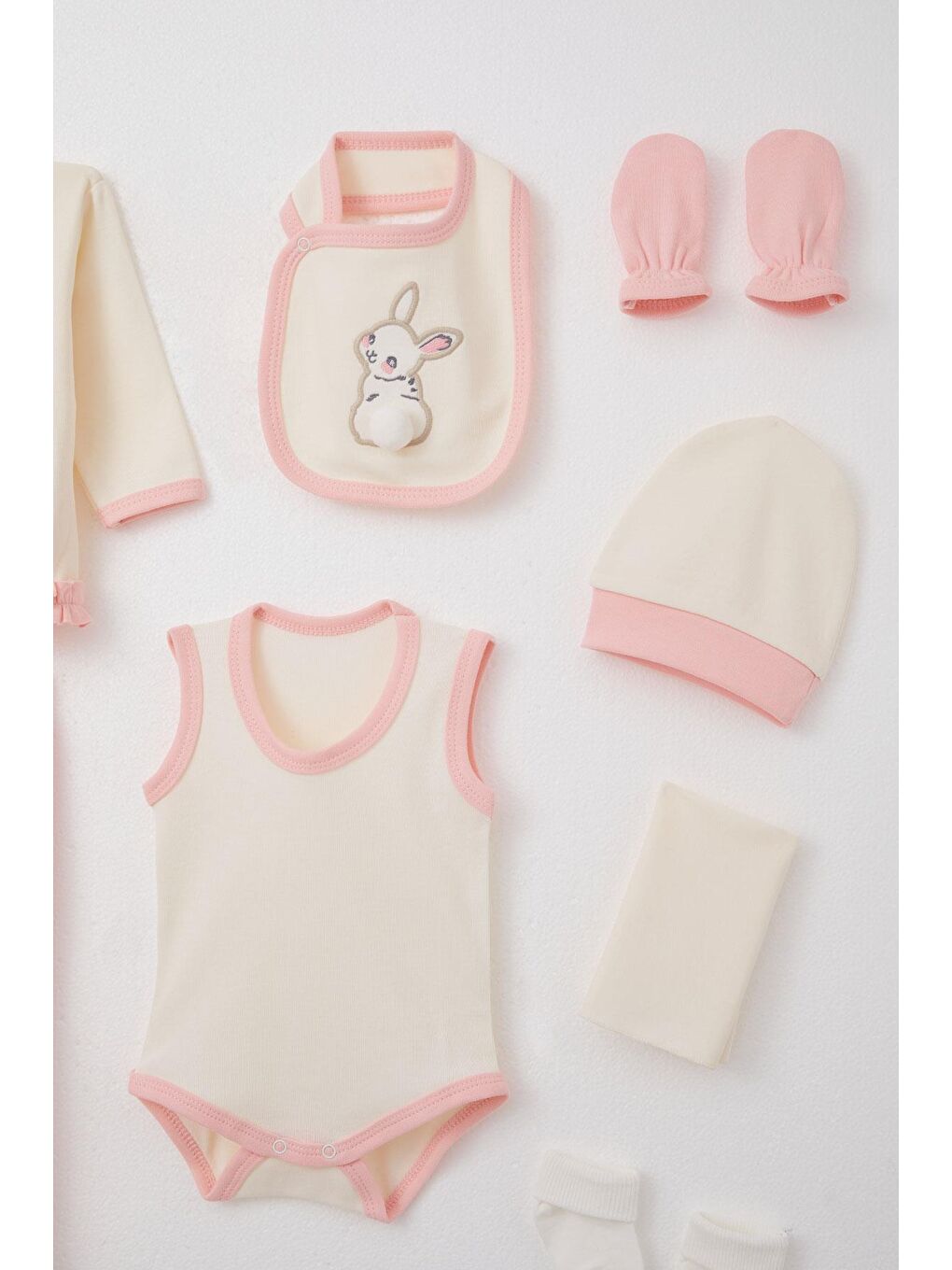Ekru Kız Bebek Hastane Çıkışı 10 Lu Tavşan Nakışlı & Çiçekli Krem (0-3 Ay)-3