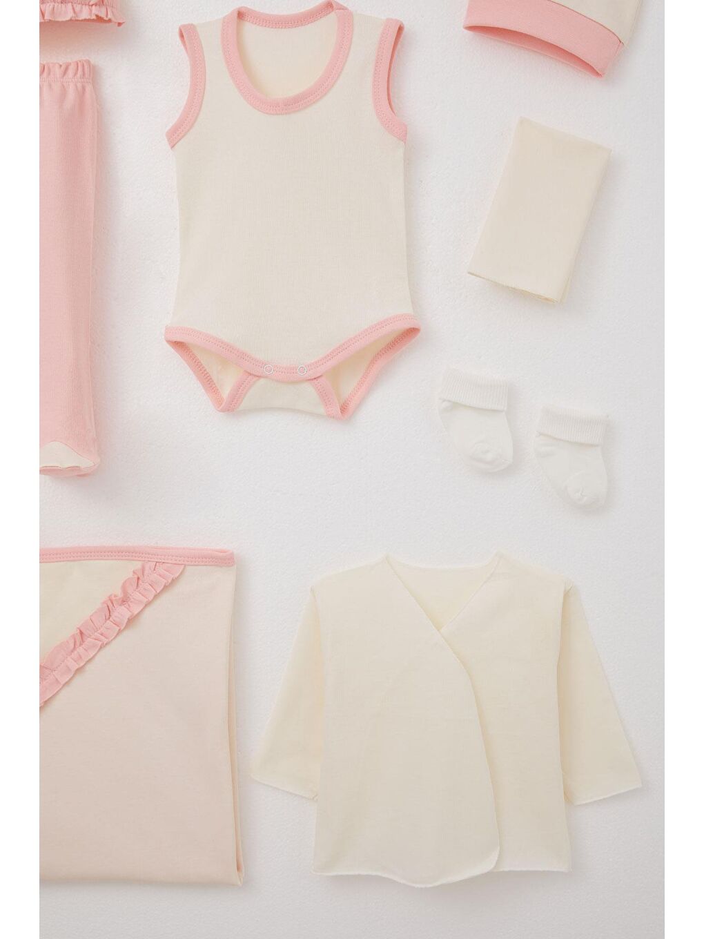 Ekru Kız Bebek Hastane Çıkışı 10 Lu Tavşan Nakışlı & Çiçekli Krem (0-3 Ay)-5