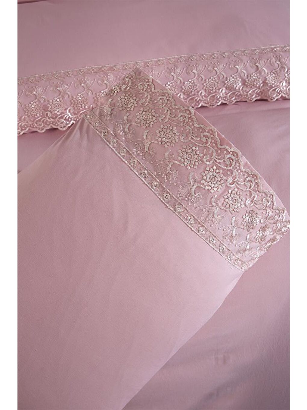 Pembe Fransız Dantelli Reyhan Çeyizlik Nevresim Takımı Pudra-4