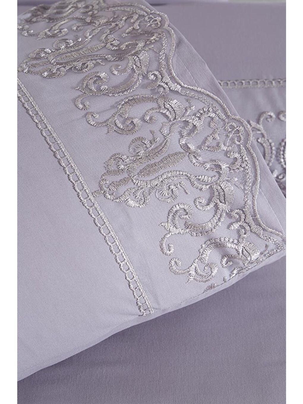 Fransız Dantelli Sezen Çeyizlik Nevresim Takımı Gri-4