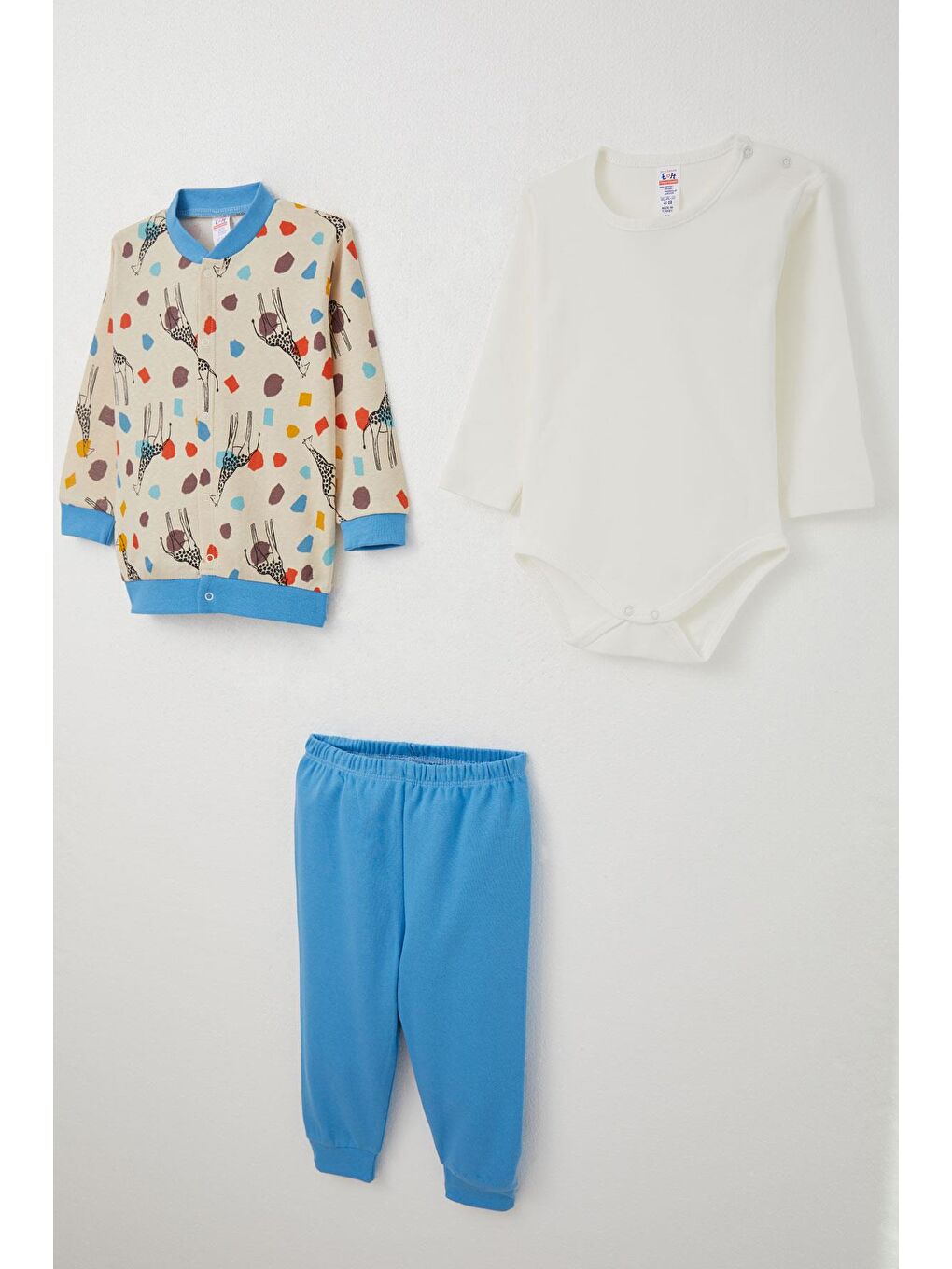 Erkek Bebek Zıbınlı 3 Lü Takım Benekli Zürafa Desenli Bej (4 Ay-1 Yaş)