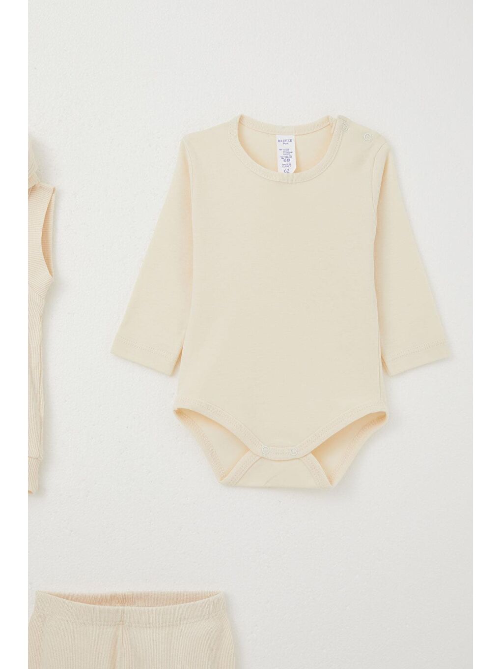 Ekru Erkek Bebek Zıbınlı 3 Lü Takım Sevimli Ayıcık Nakışlı Kapüşonlu Krem (4 Ay-1 Yaş)-1