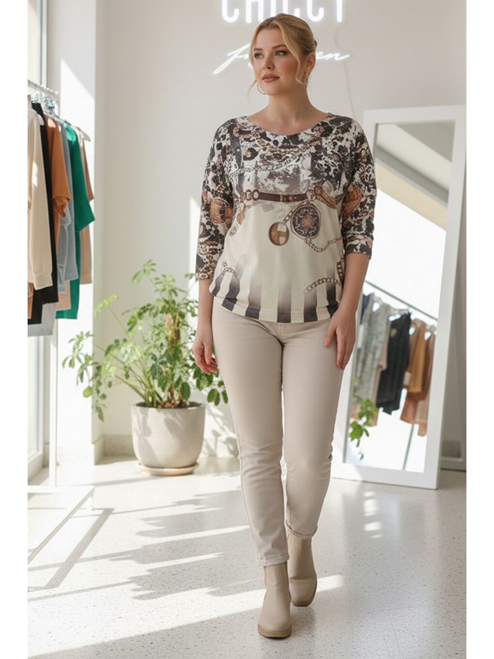 İtalyan Büyük Beden Bej Havuz Yaka Uzun Kol Dijital Baskılı Casual Triko Bluz 75 68-2