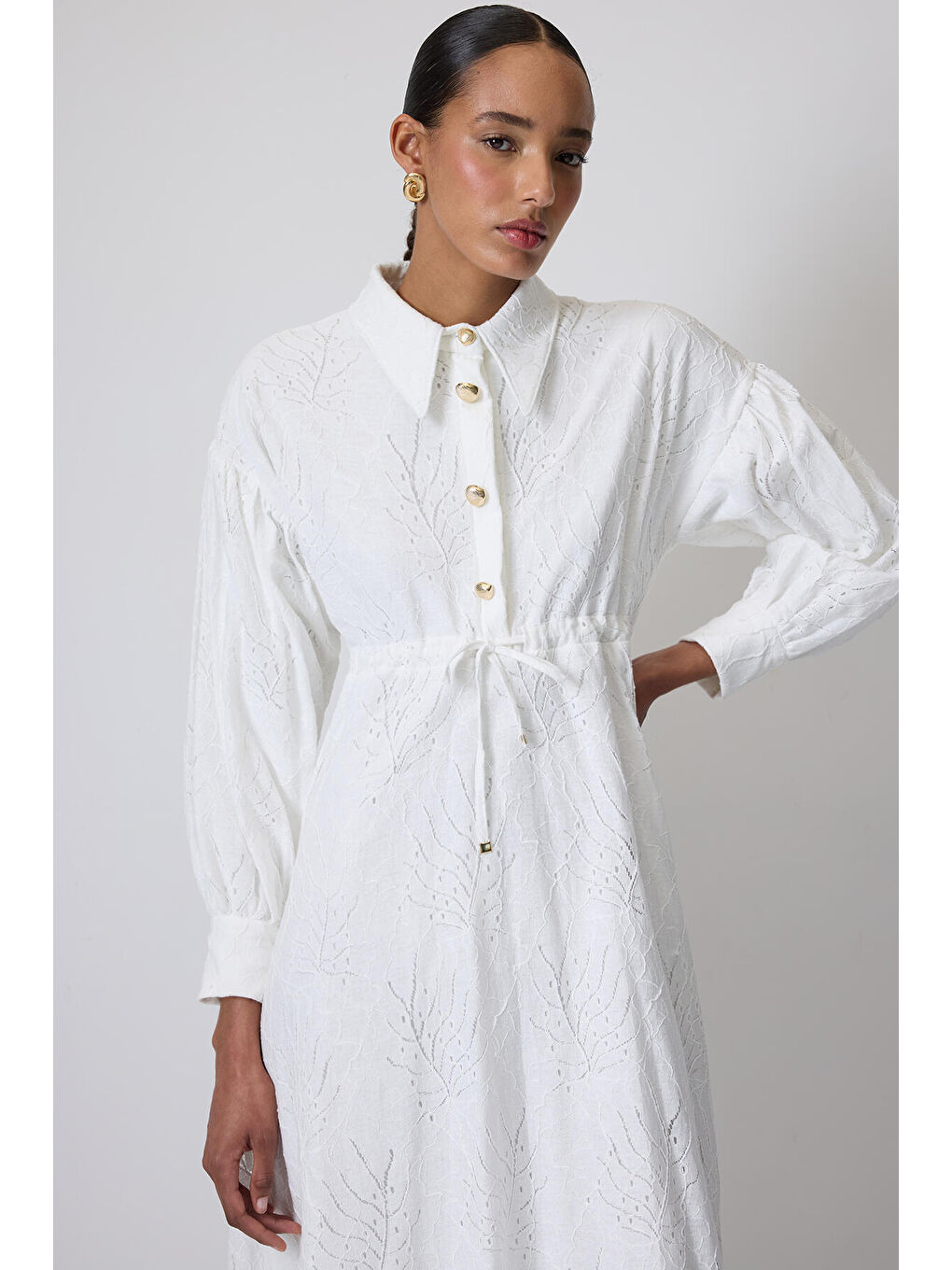 Ekru Gold Düğmeli Bağcıklı Elbise-1