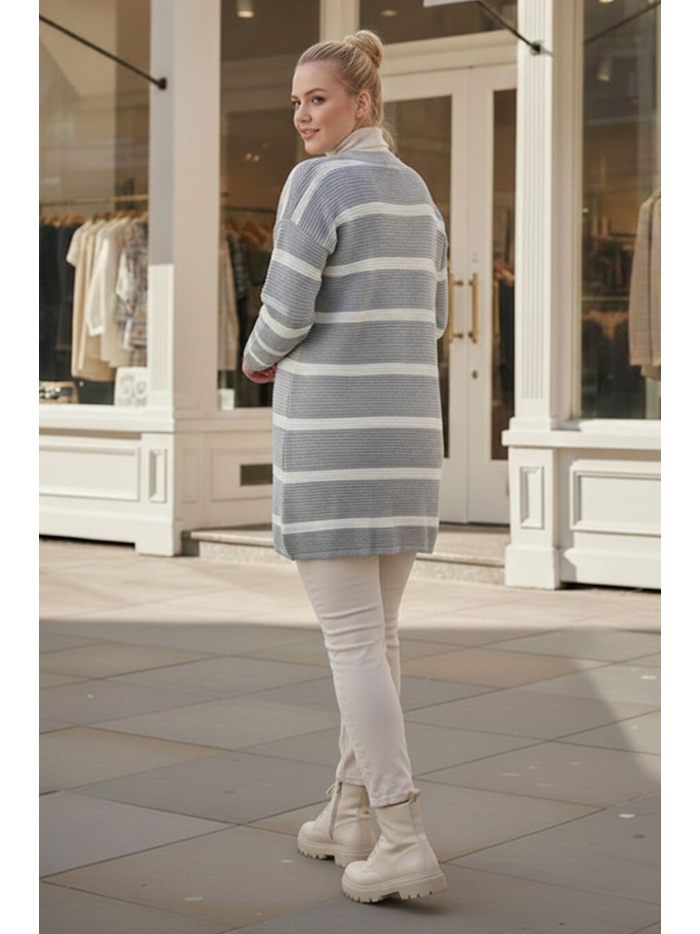 Büyük Beden Gri-Beyaz V Yaka Uzun Kol Çizgili Düğmeli Casual Triko Hırka 90 65-3