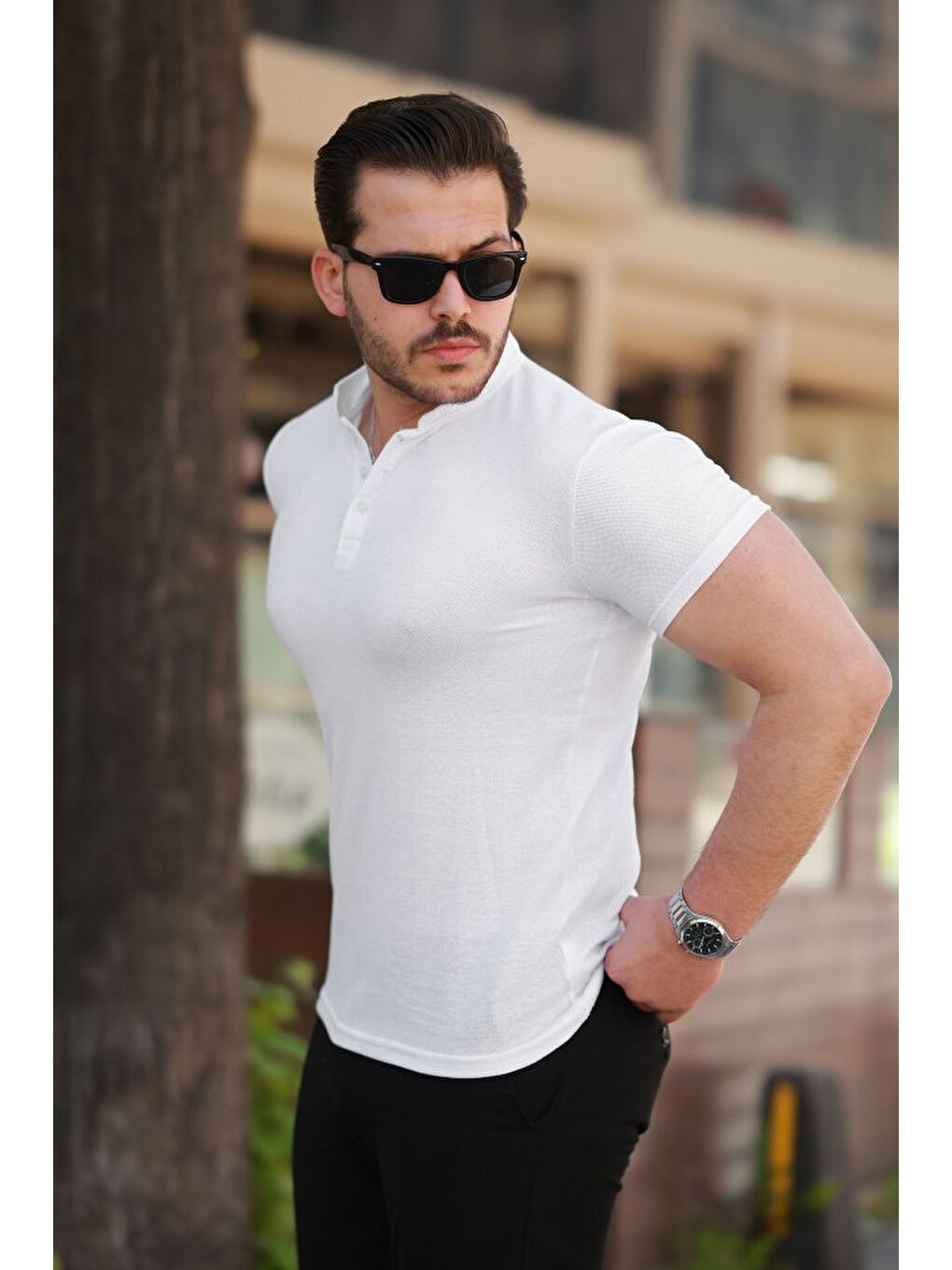 Beyaz Erkek Hakim Yaka Dokuma Pamuklu Kumaş Kısa Kollu T-shirt-1