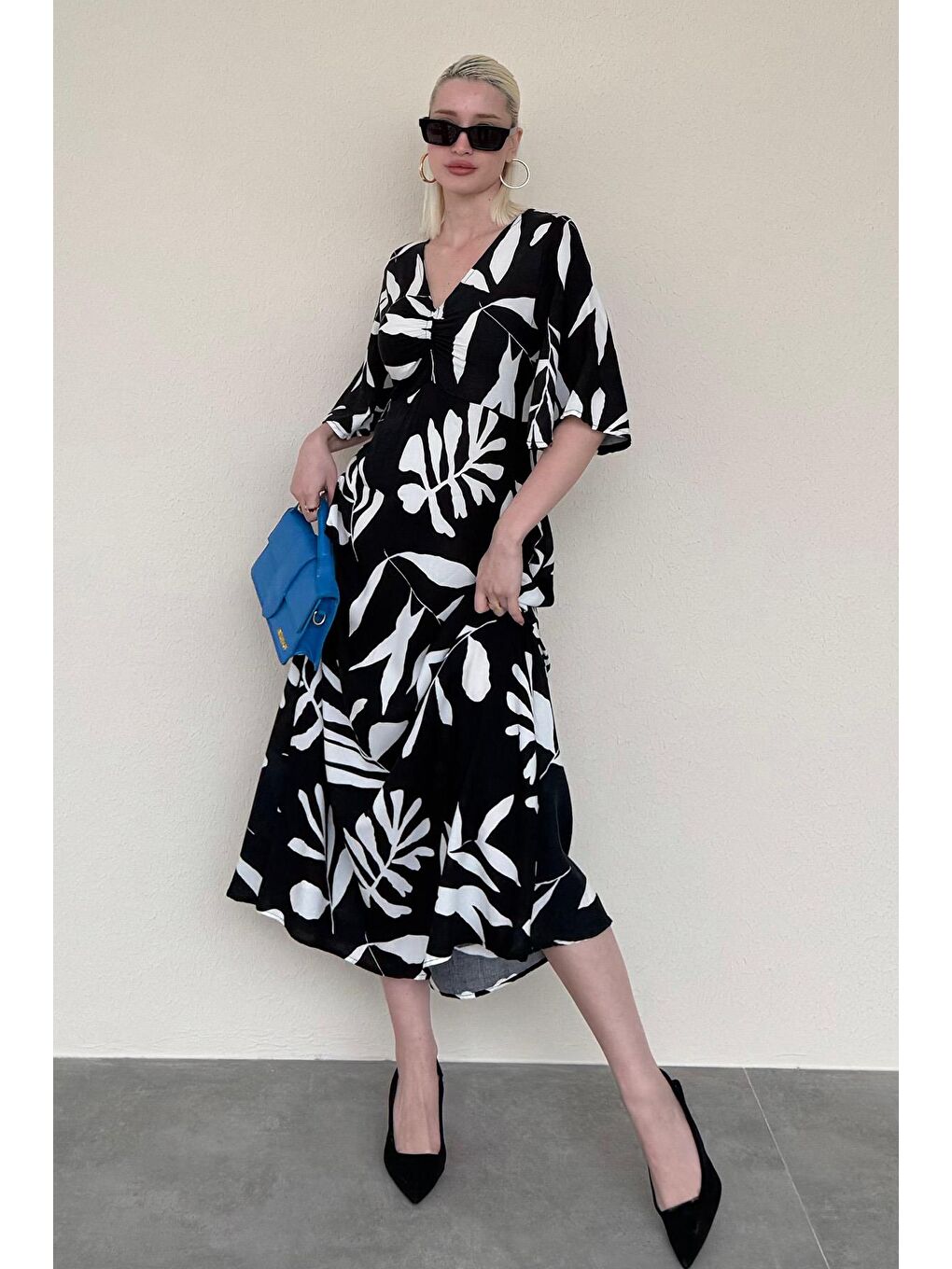 Siyah Desenli Yarım Kollu Elbise Mg2395-3