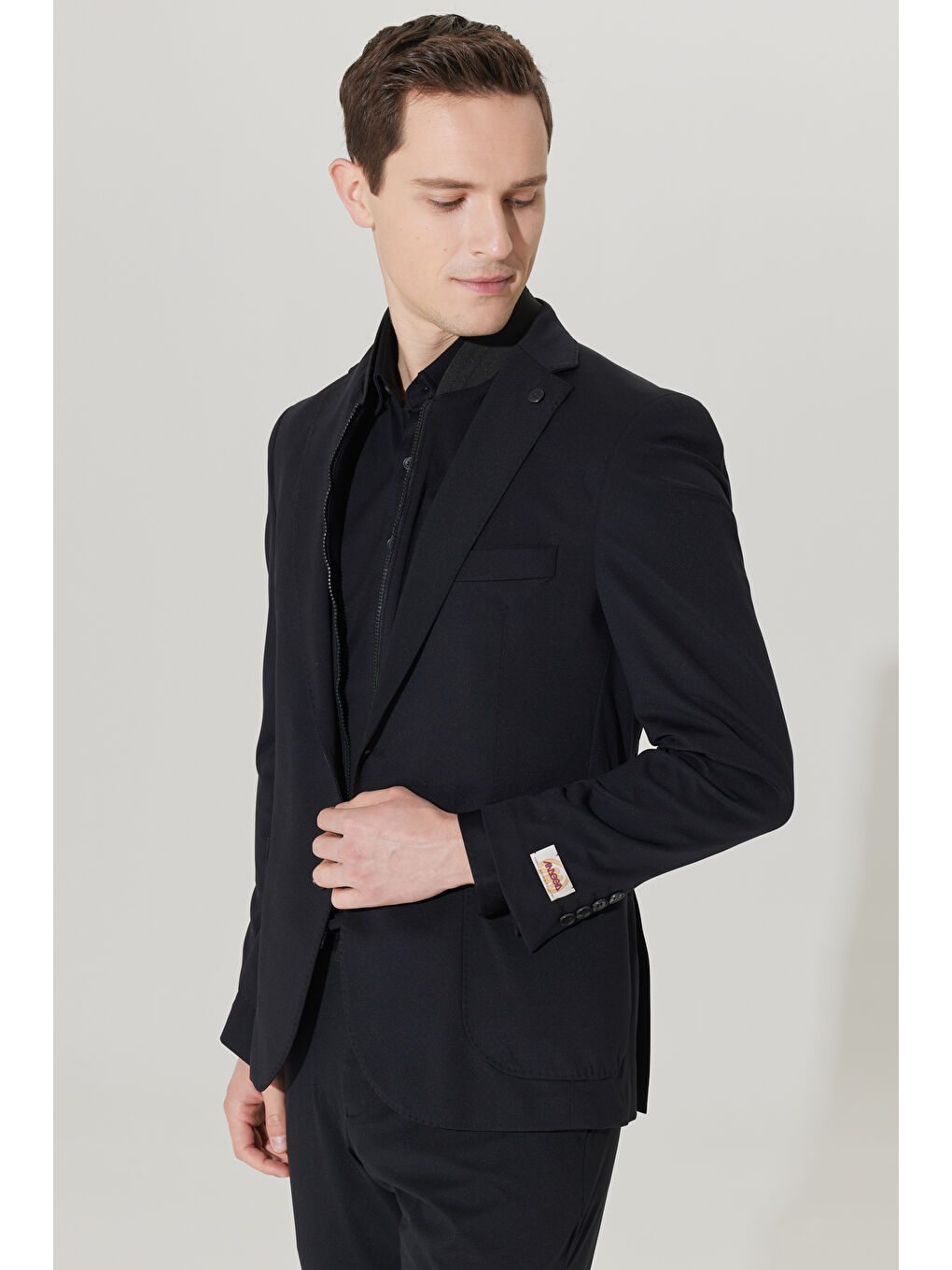Erkek Siyah Slim Fit Dar Kesim İtalyan Yaka Ekstra Rahat Tüylenme Yapmayan Mono Yaka Takım Elbise-1