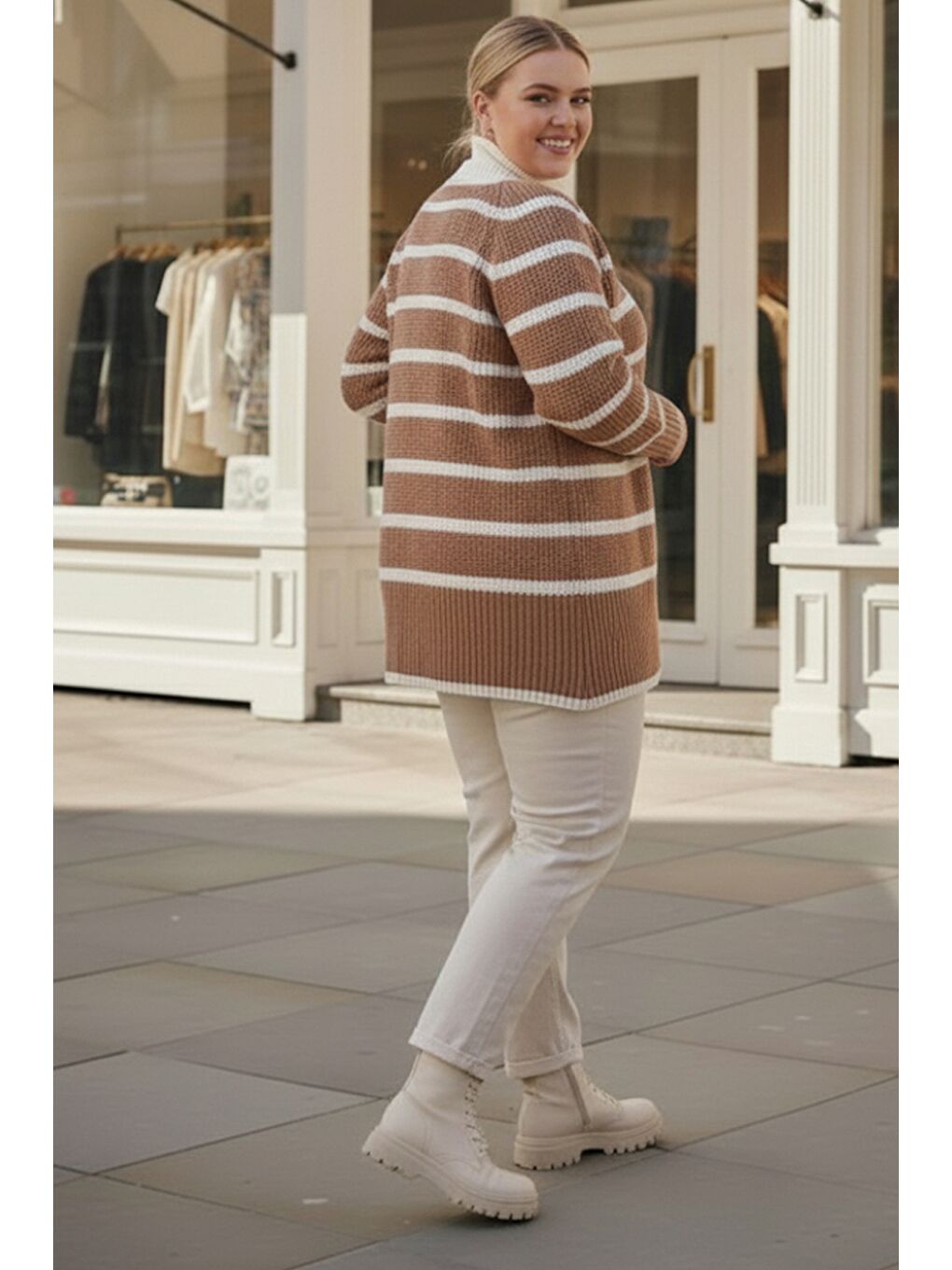Kahverengi Büyük Beden Açık Kahve V Yaka Uzun Kol Çizgili Düğmeli Kalın Casual Triko Hırka 70 70-3