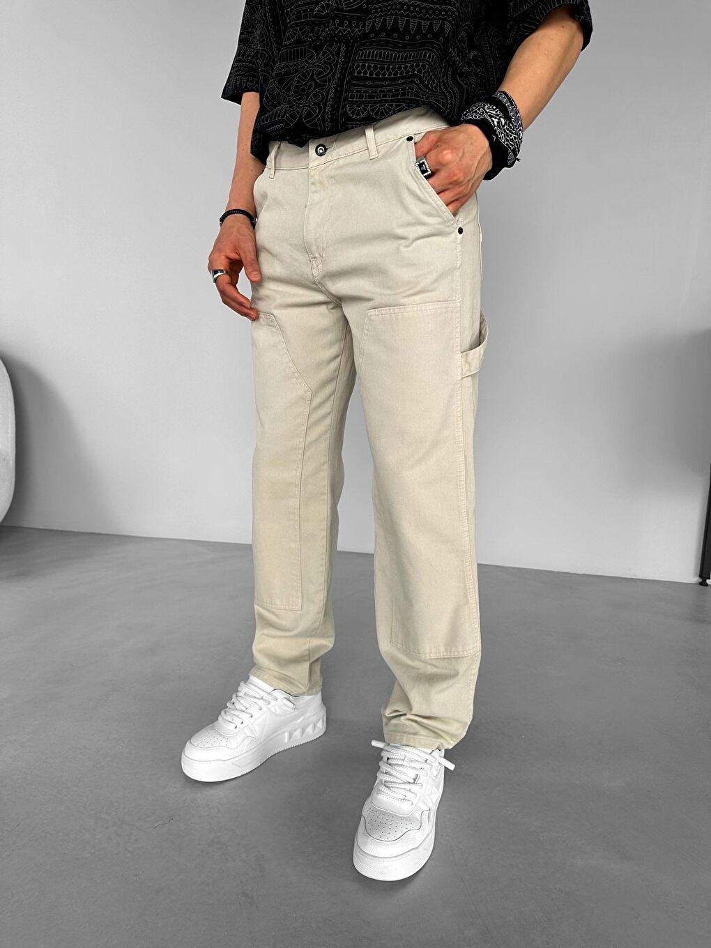 Bej Blok Yama Detaylı Slim Fit Erkek Pantolon Taş Rengi-1