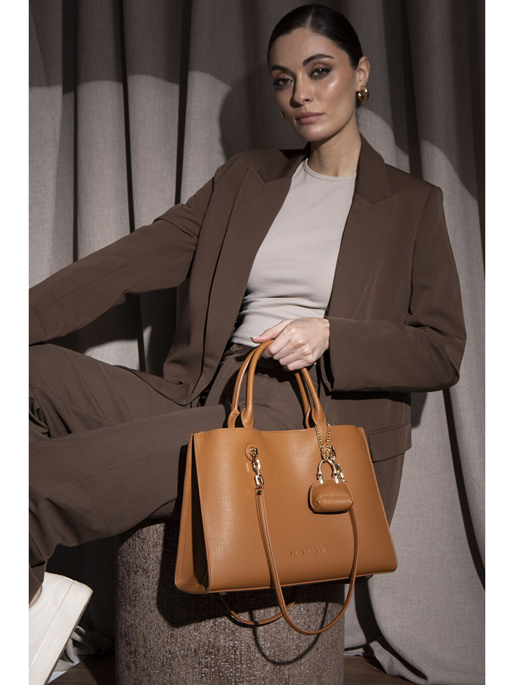 Kahverengi Kadin El Çantasi Camel SLY151-2