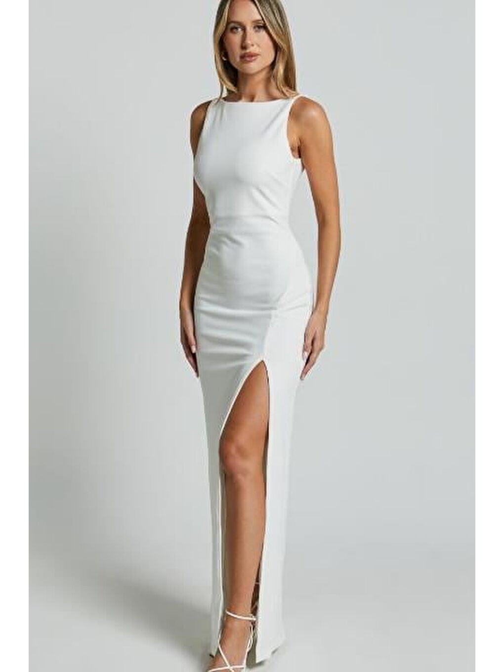 Beyaz Maxi Boy  Yırtmaç Detaylı  Kadın Elbise Mg2367-5