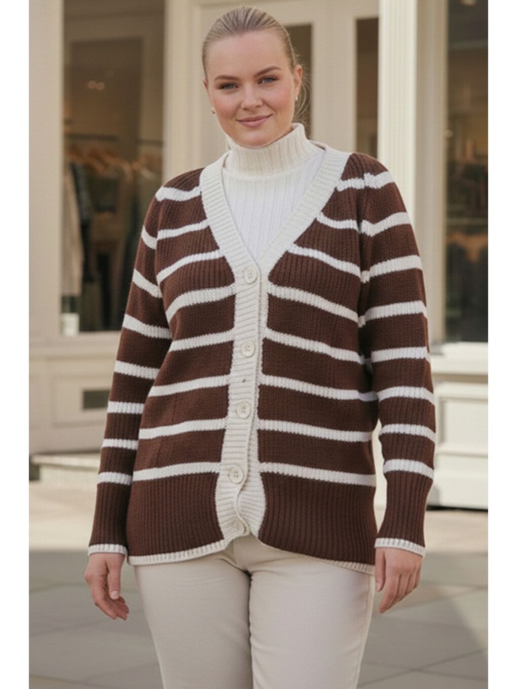 Büyük Beden Koyu Kahverengi V Yaka Uzun Kol Çizgili Düğmeli Kalın Casual Triko Hırka 70 70