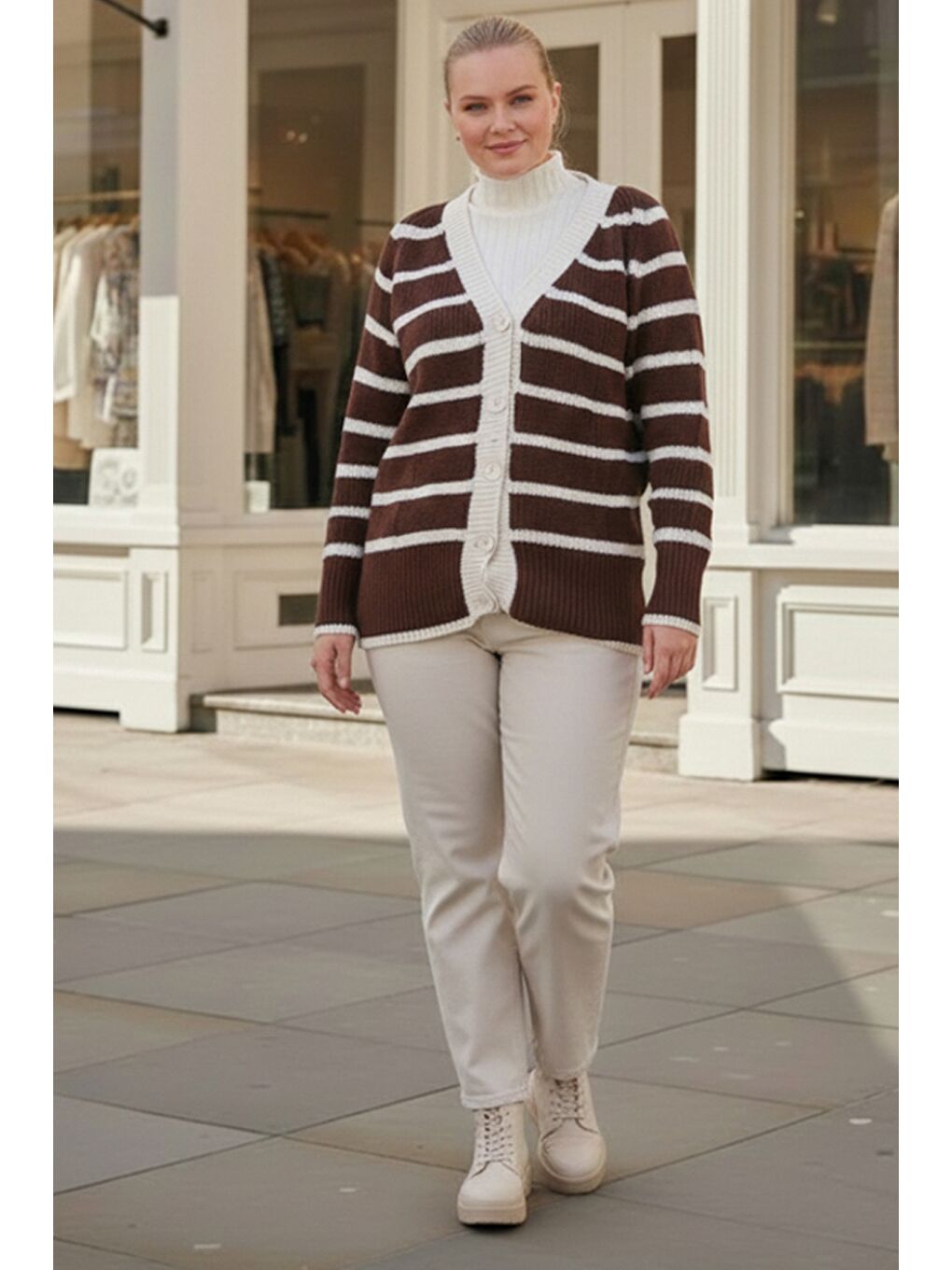 Büyük Beden Koyu Kahverengi V Yaka Uzun Kol Çizgili Düğmeli Kalın Casual Triko Hırka 70 70-1