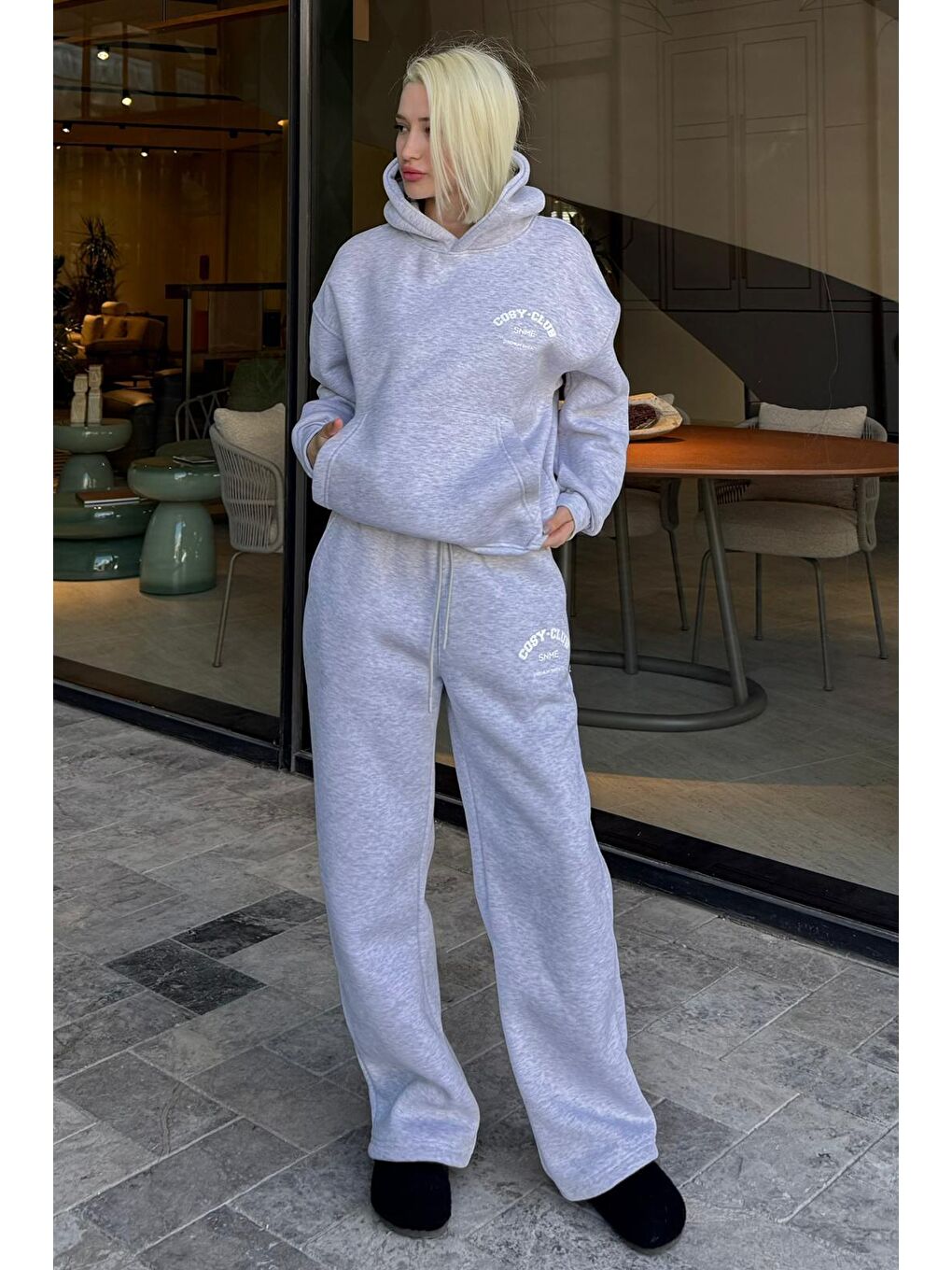 Beyaz Karmelanj Kapüşonlu Baskılı Kadın Eşofman Takımı Mg2524