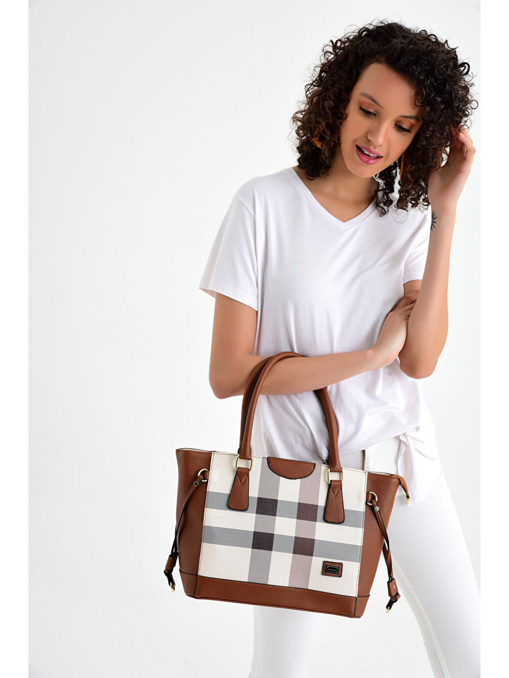 Kahverengi Kadın Omuz Çantası 907-29931 M48 KREM-MAT TABA-1