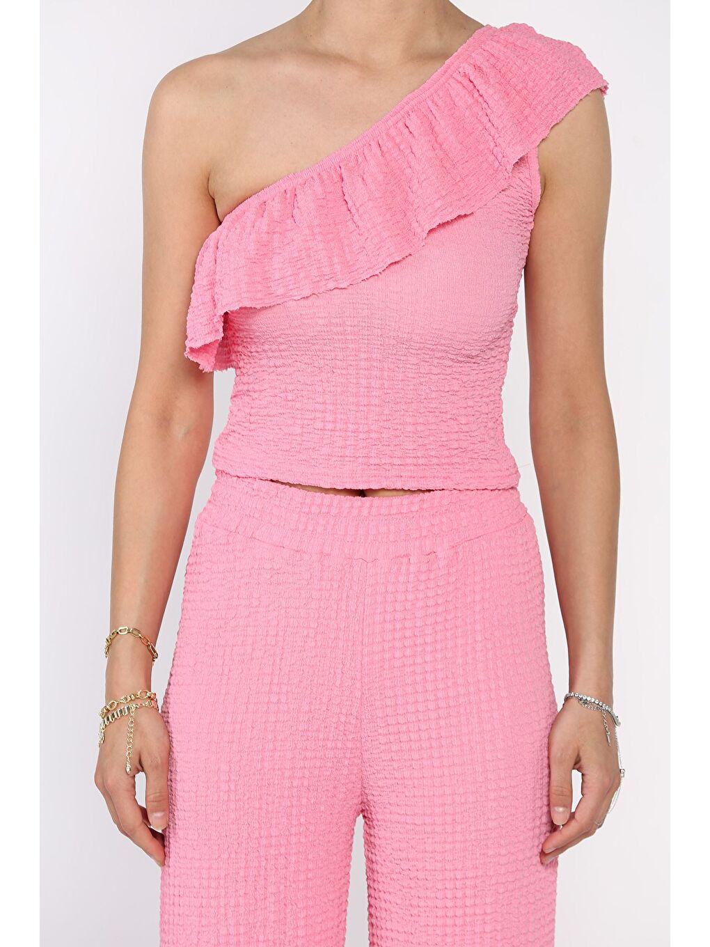 Pembe Kadın Kendinden Desenli Tek Omuz Bluz Pantolon İkili Takım-3