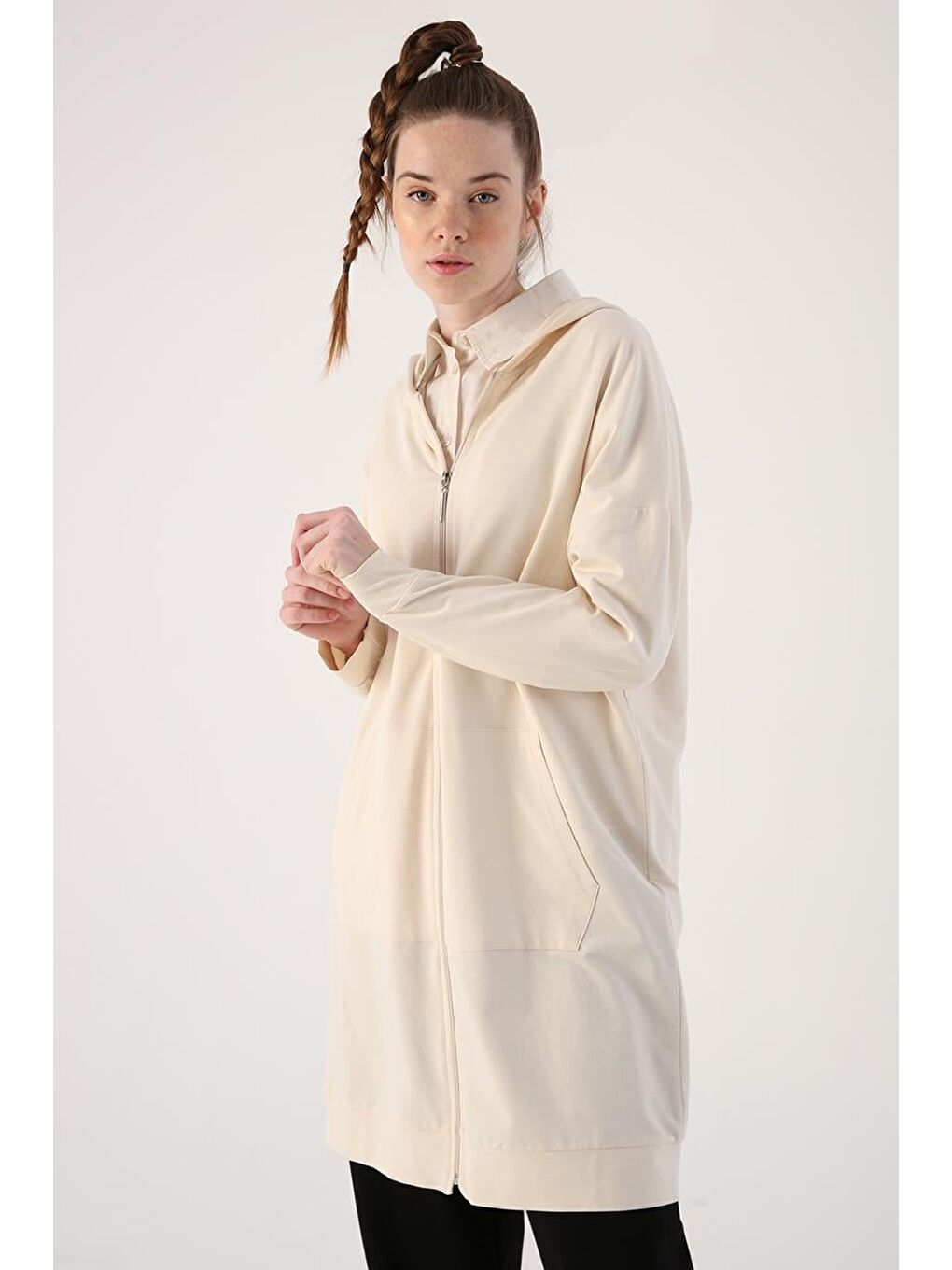 Ekru Kapüşonlu Fermuarlı Sweat Hırka