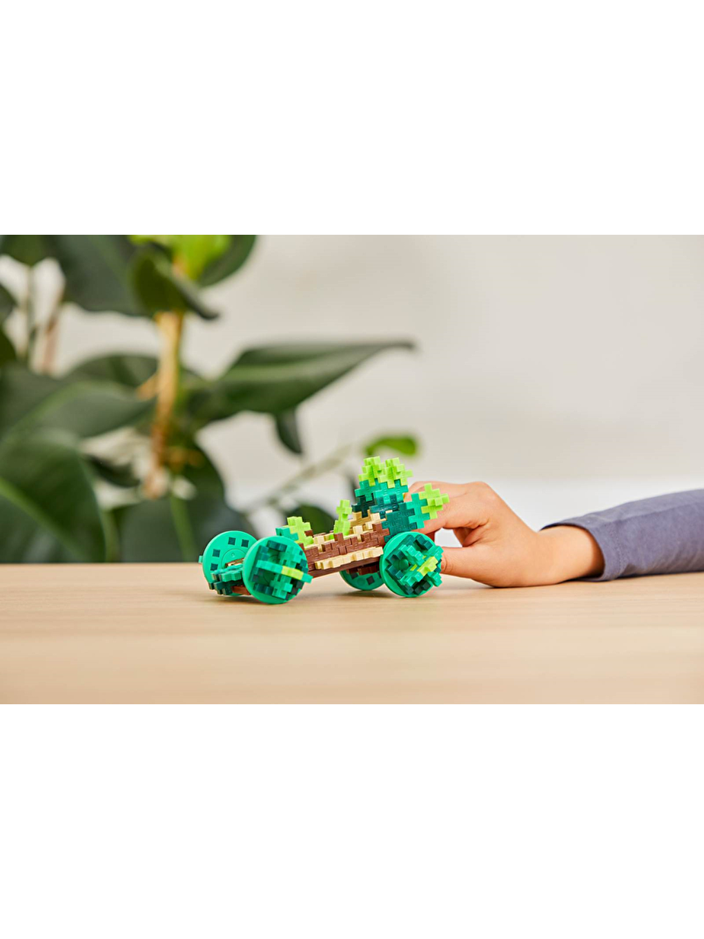 Plus-Plus Color Cars Earth (200 Parça Tüp)-1