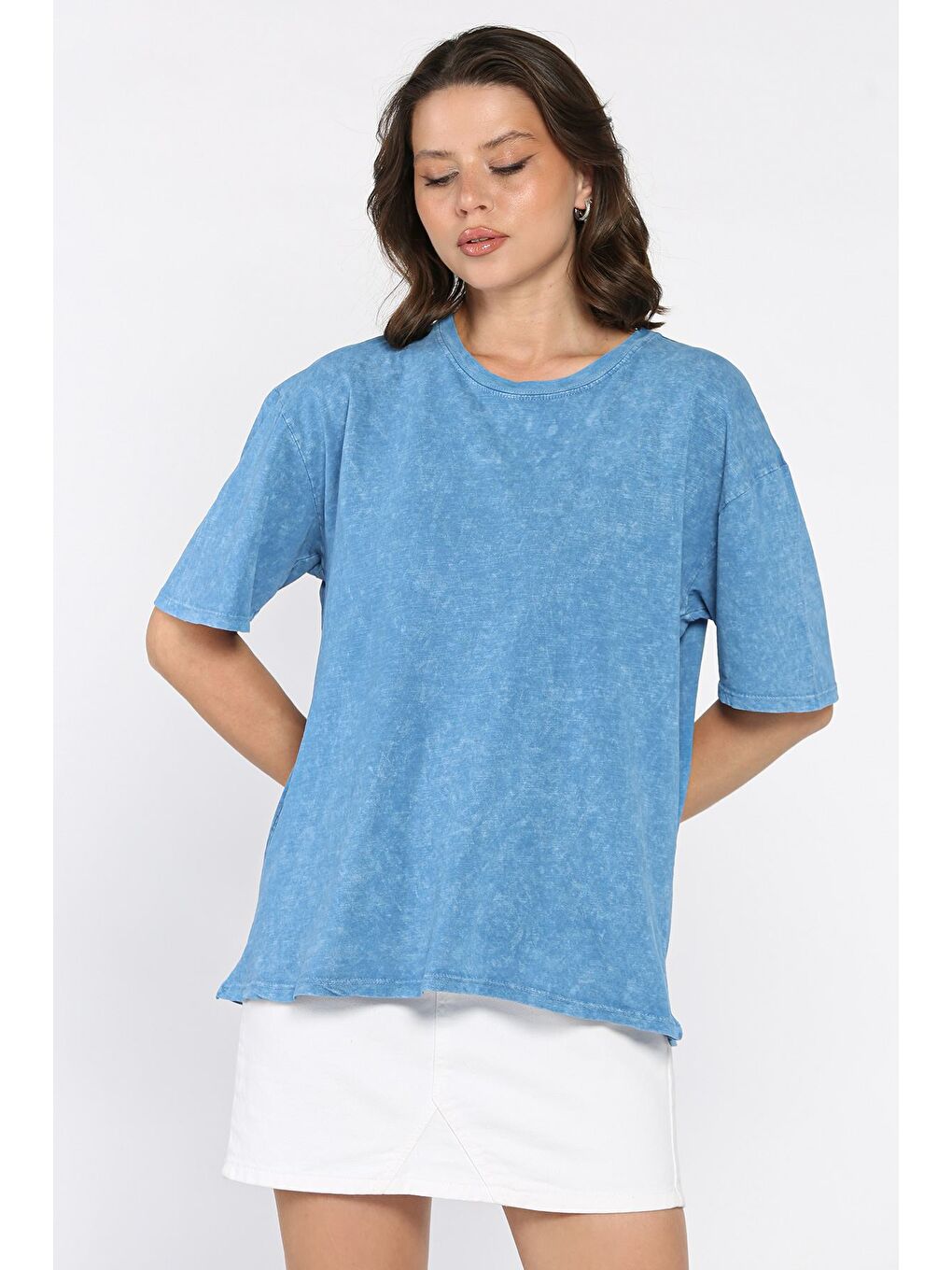 İndigo Kadın Bisiklet Yaka Oversize Tişört