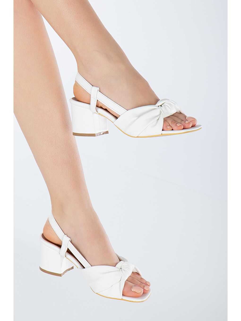 Beyaz D719   Kadın Topuklu Ayakkabı-1