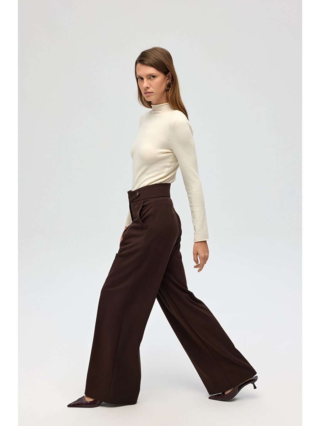 Serina Balıkçı Yaka Bej İnce Triko-2