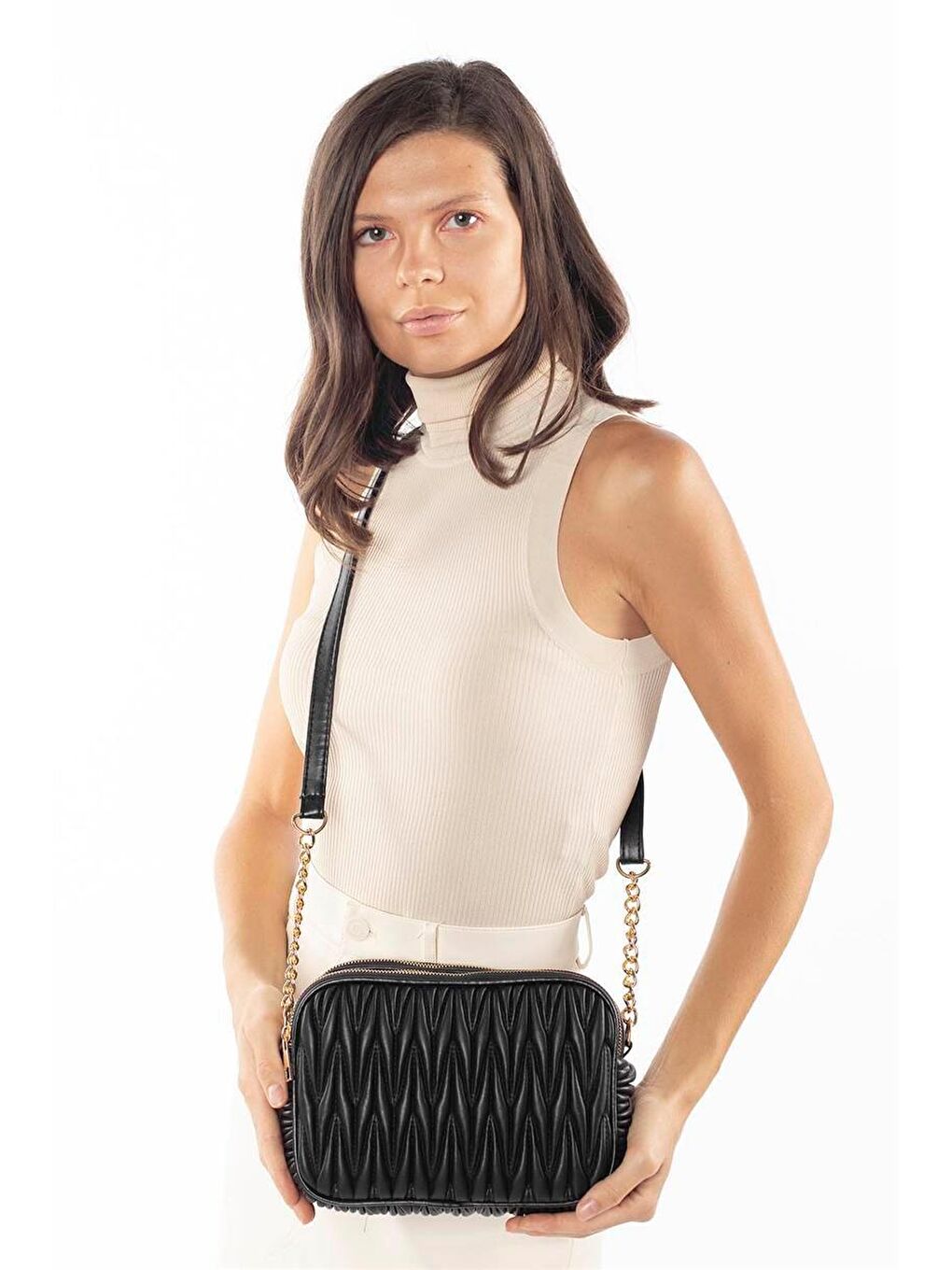 Çok Bölmeli Kapitoneli Çapraz Çanta Siyah-5