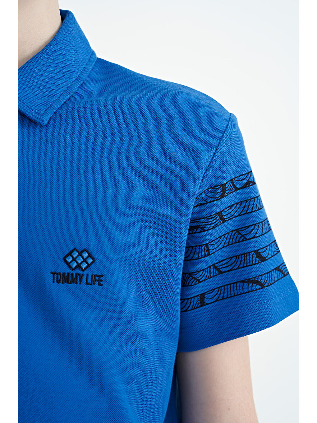 Mavi Saks Kol Baskı Detaylı Standart Kalıp Polo Yaka Erkek Çocuk Tişört - 11093-4