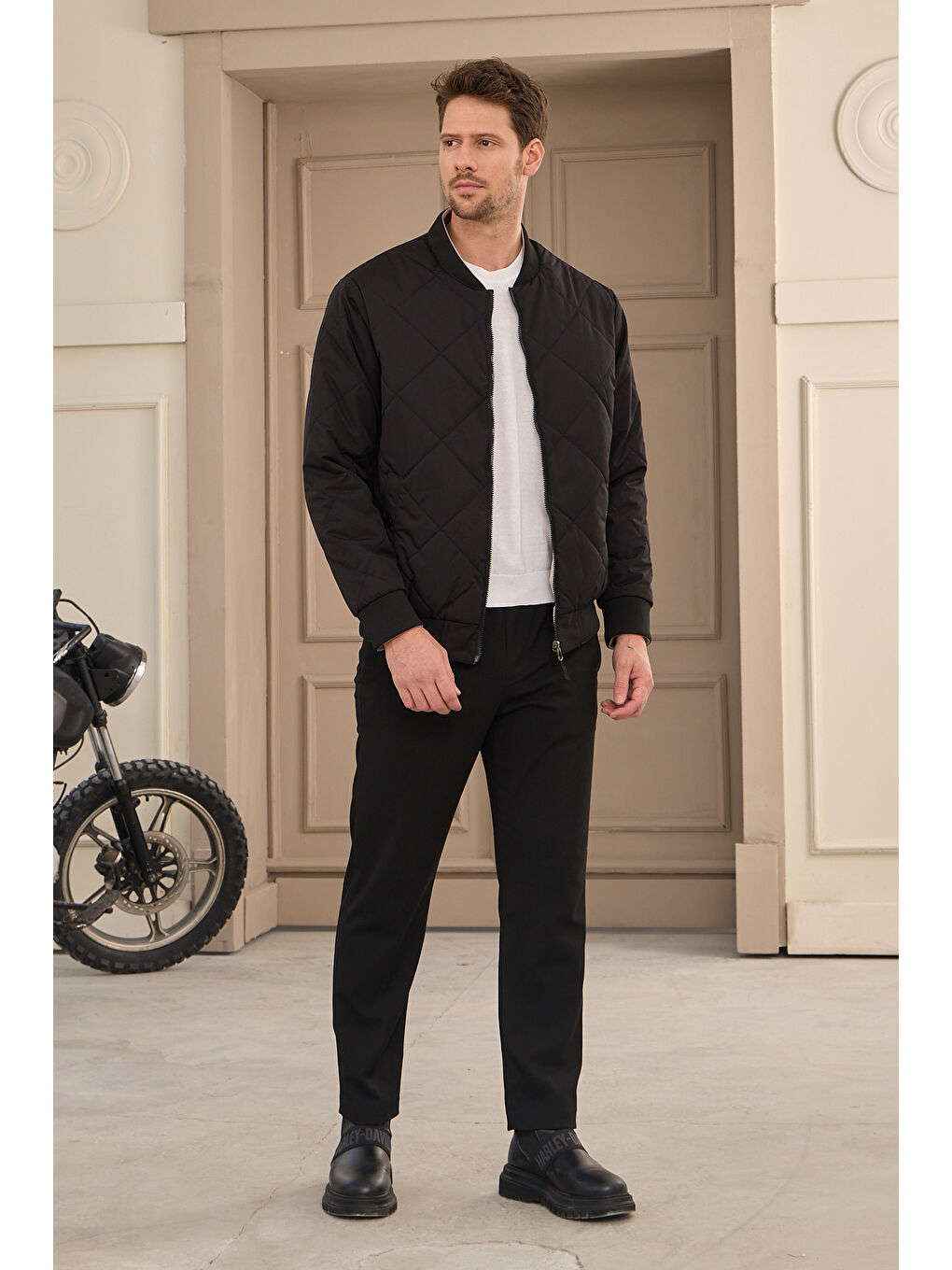 Siyah Unisex Çift Taraflı Giyilebilir Regular-fit Kalıp Su Geçirmez Mont-1