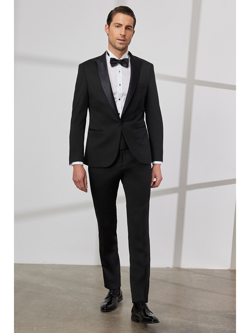 Erkek Siyah Slim Fit Dar Kesim Mono Yaka Desenli Klasik Smokin Takım-2