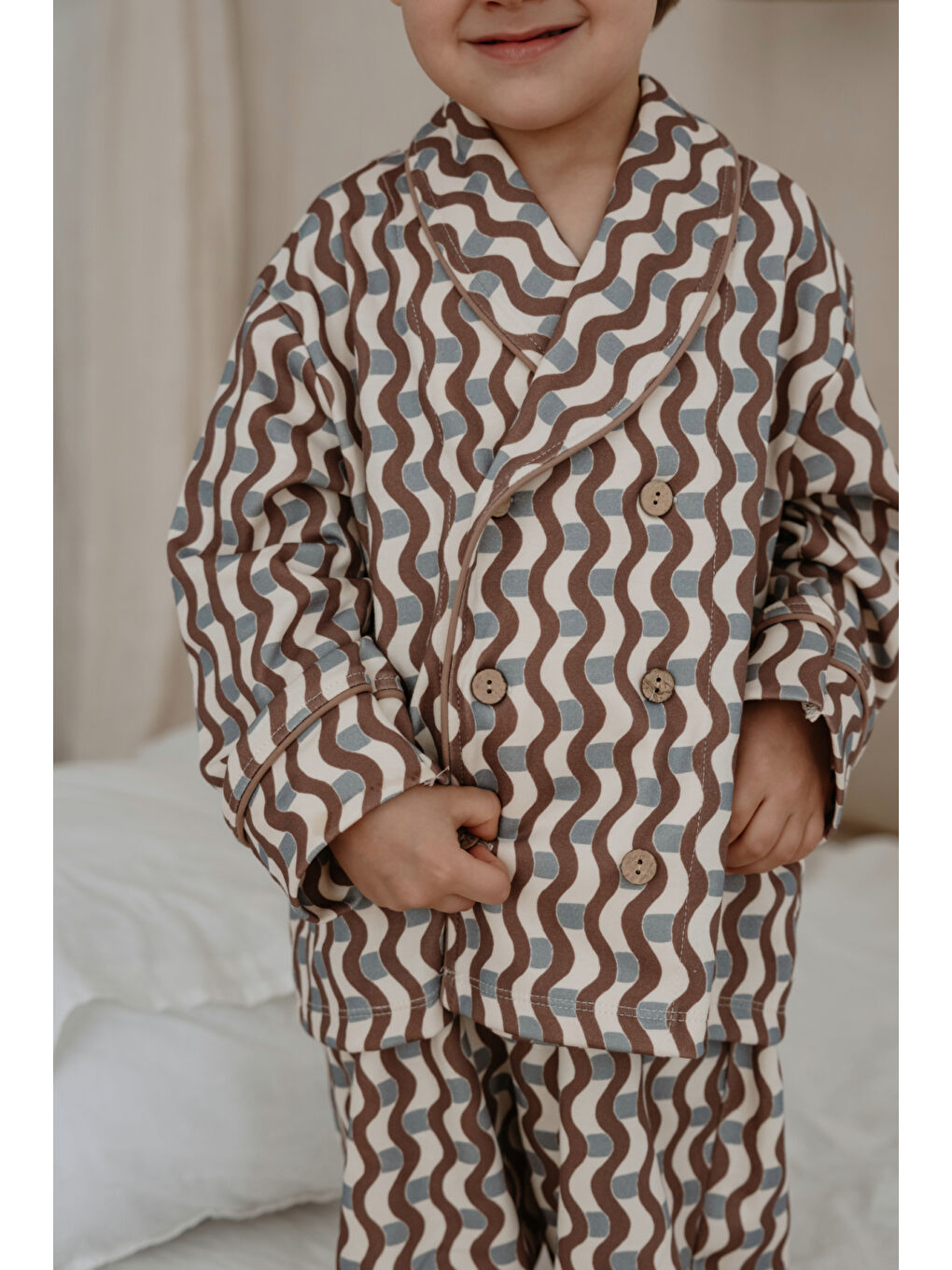 Kahverengi Dalga Desenli Yaka Detaylı Çocuk Pijama Takımı-1