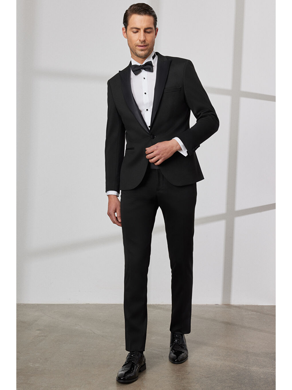 Erkek Siyah Slim Fit Dar Kesim Mono Yaka Desenli Klasik Smokin Takım-5