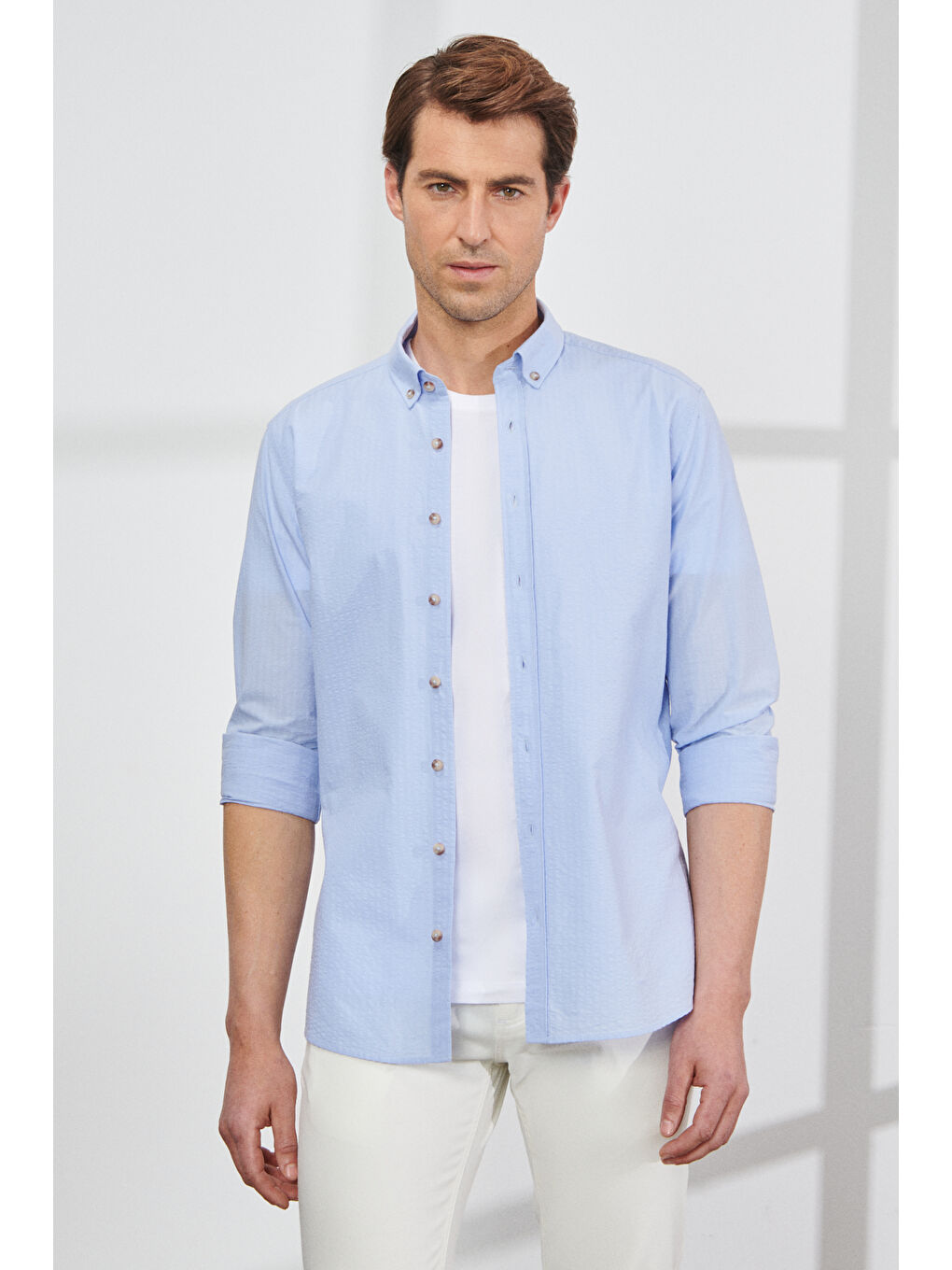 Erkek Mavi Slim Fit Dar Kesim Düğmeli Yaka %100 Pamuk Gömlek